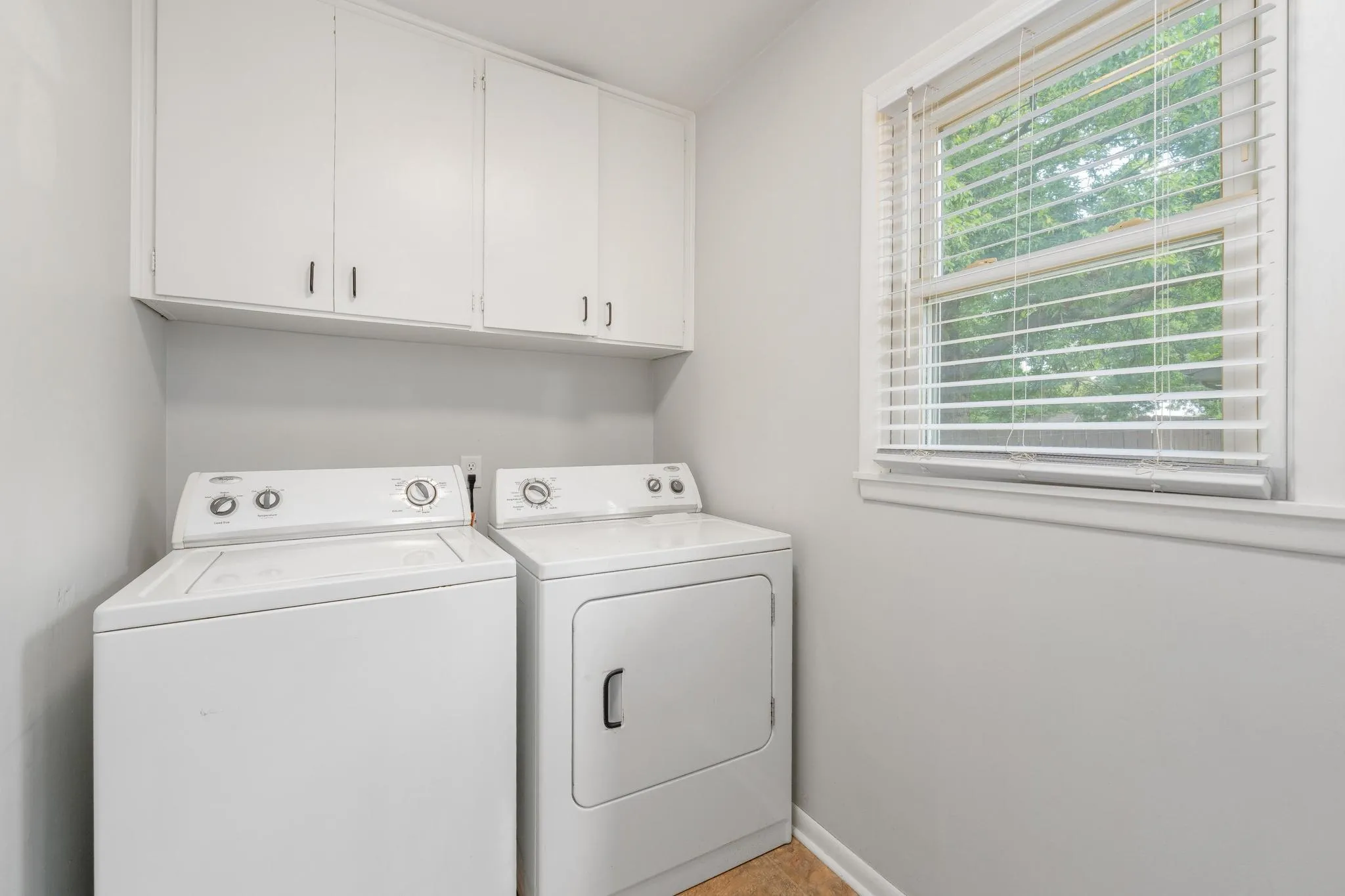 Oxford, Kansas 67119, United States, 2 Bedrooms Bedrooms, ,2 BathroomsBathrooms,Residential,Active,178848