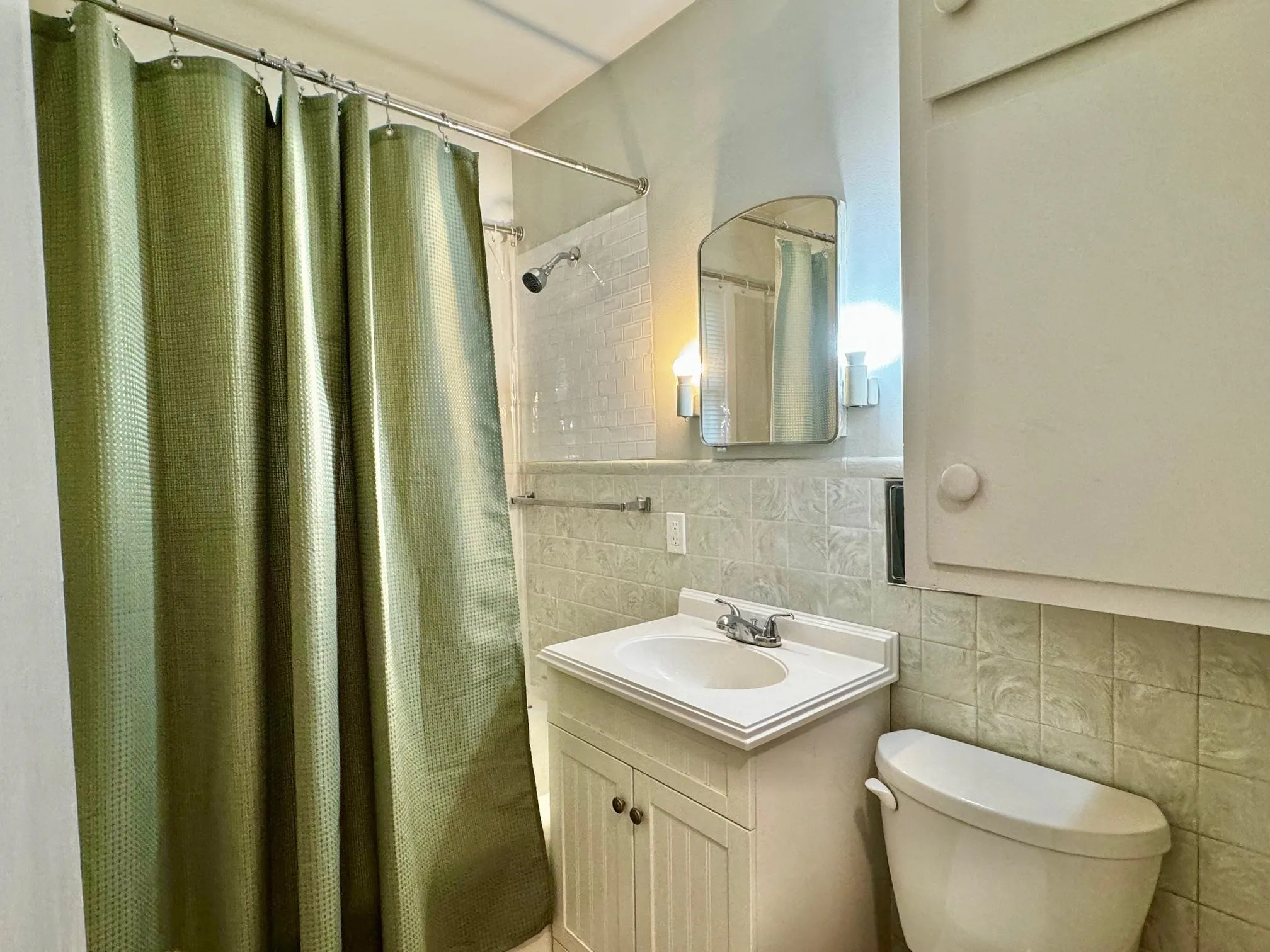 Oxford, Kansas 67119, United States, 2 Bedrooms Bedrooms, ,2 BathroomsBathrooms,Residential,Active,178848