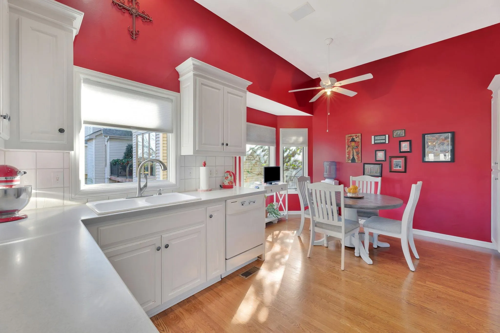 Wichita, Kansas 67206, United States, 3 Bedrooms Bedrooms, ,3 BathroomsBathrooms,Residential,Active,256271