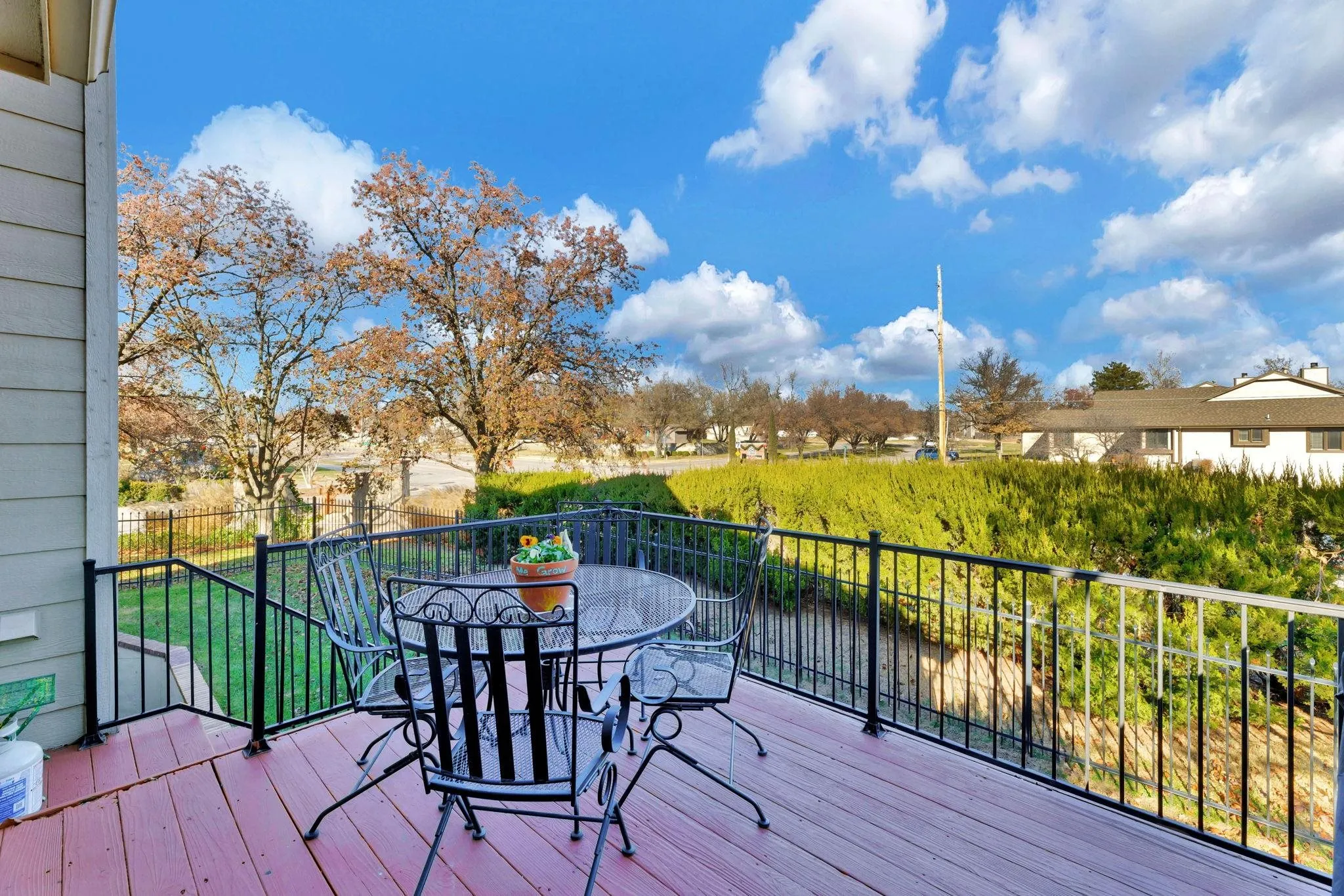 Wichita, Kansas 67206, United States, 3 Bedrooms Bedrooms, ,3 BathroomsBathrooms,Residential,Active,256271