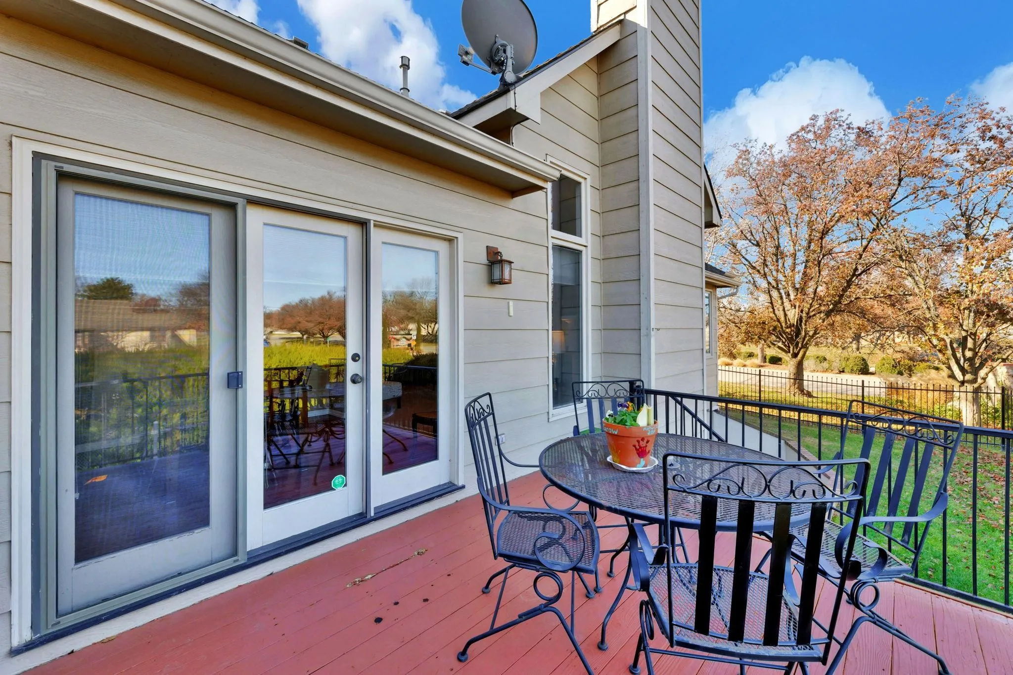 Wichita, Kansas 67206, United States, 3 Bedrooms Bedrooms, ,3 BathroomsBathrooms,Residential,Active,256271