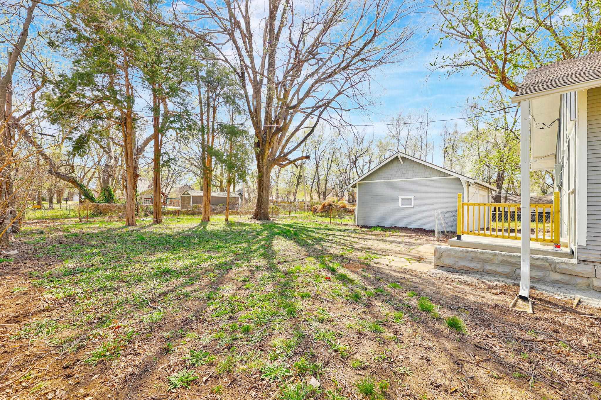 233 E Columbia Ave, Augusta, Kansas image 35