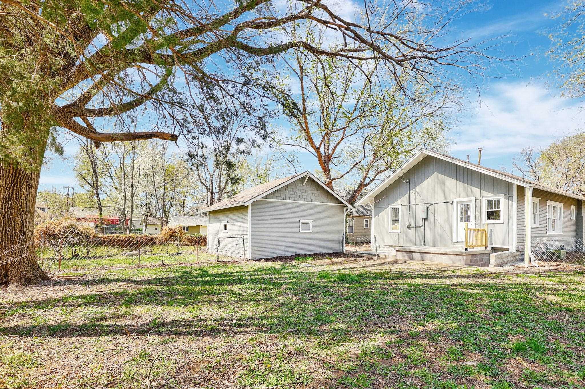 233 E Columbia Ave, Augusta, Kansas image 34