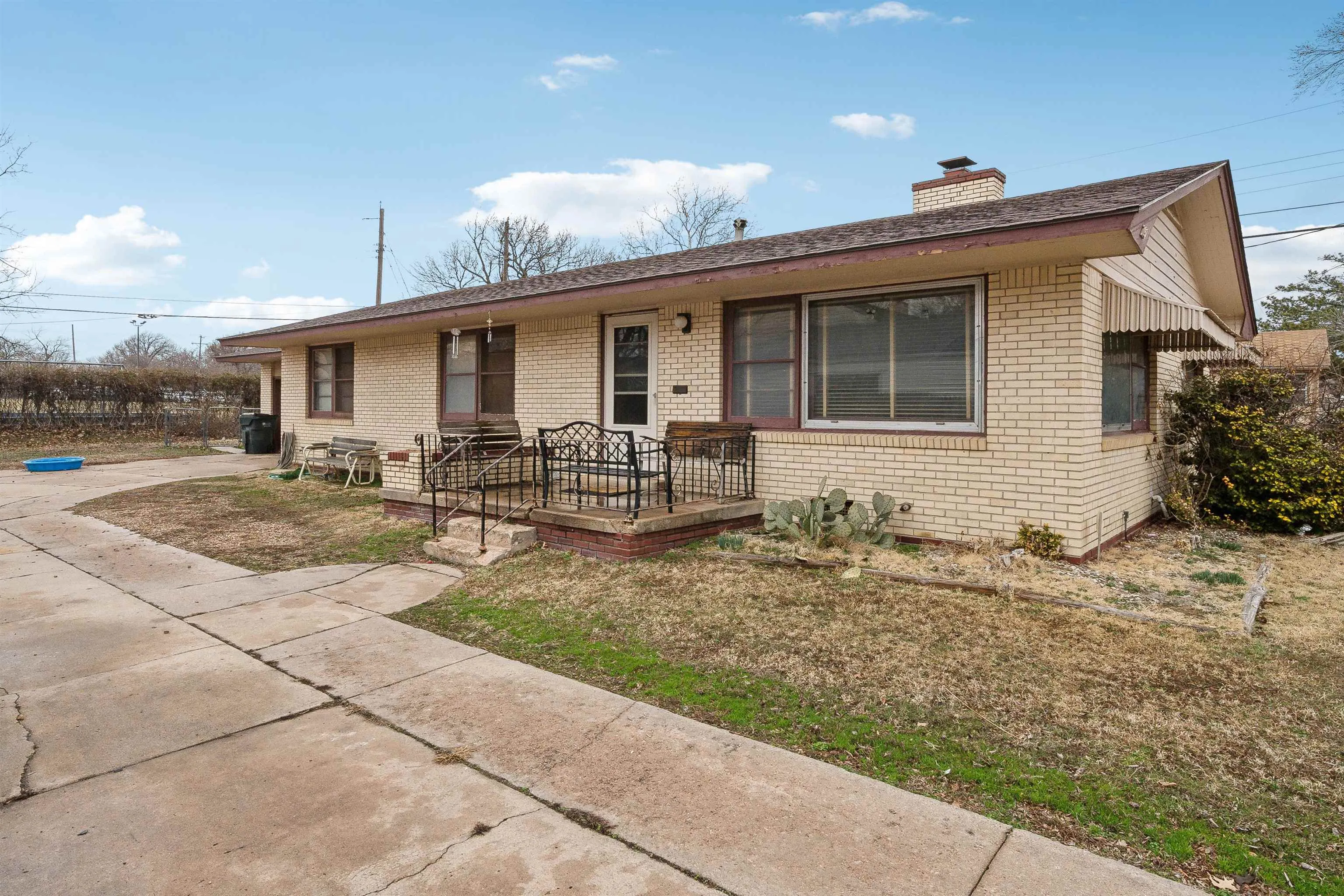 Wichita, Kansas 67208, United States, 3 Bedrooms Bedrooms, ,2 BathroomsBathrooms,Residential,Active,88478