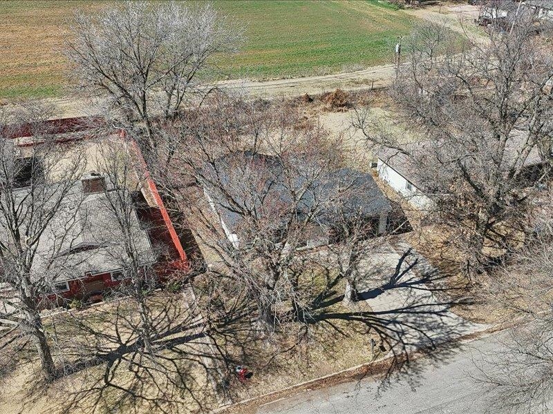521 Wire Ave, Haysville, Kansas image 33