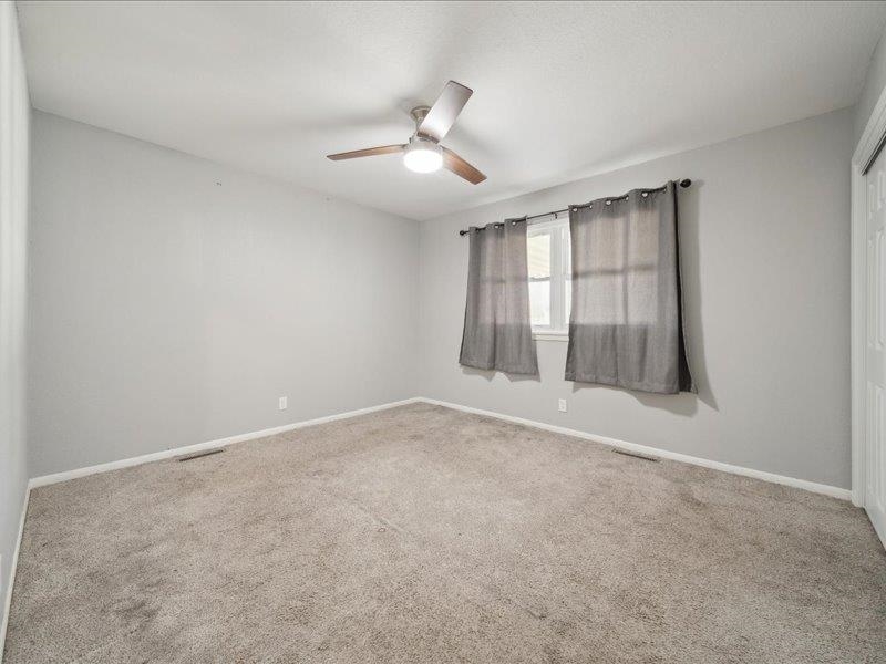 521 Wire Ave, Haysville, Kansas image 13