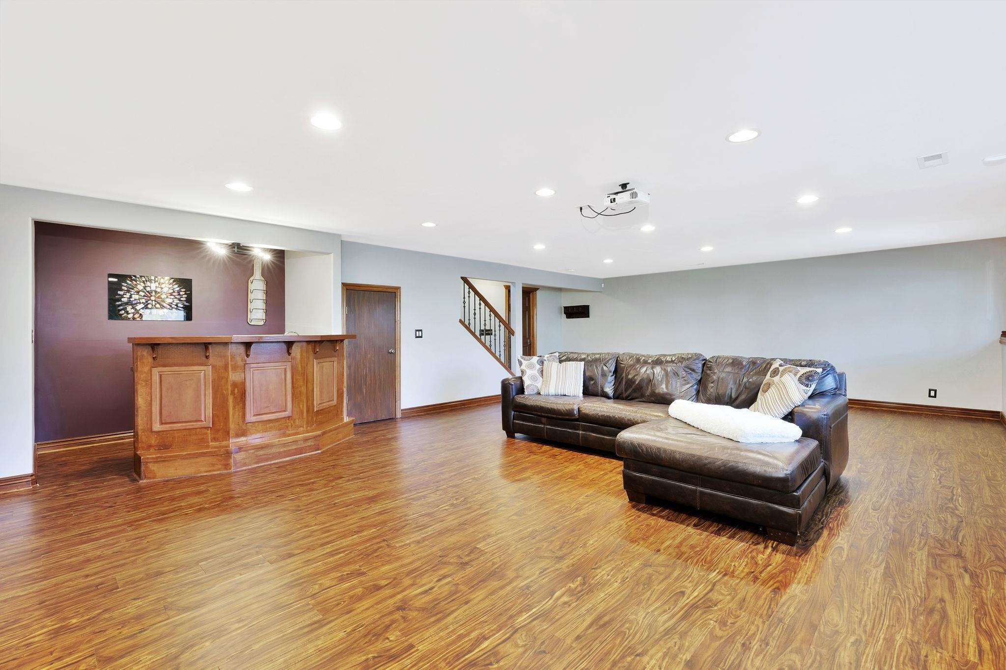 2437 N Peckham Ct, Wichita, Kansas image 23