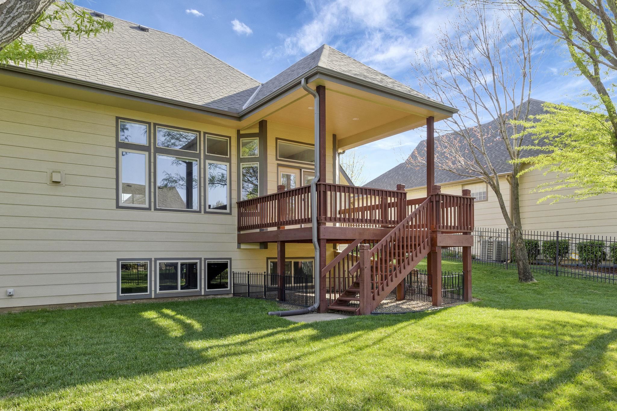 2437 N Peckham Ct, Wichita, Kansas image 33