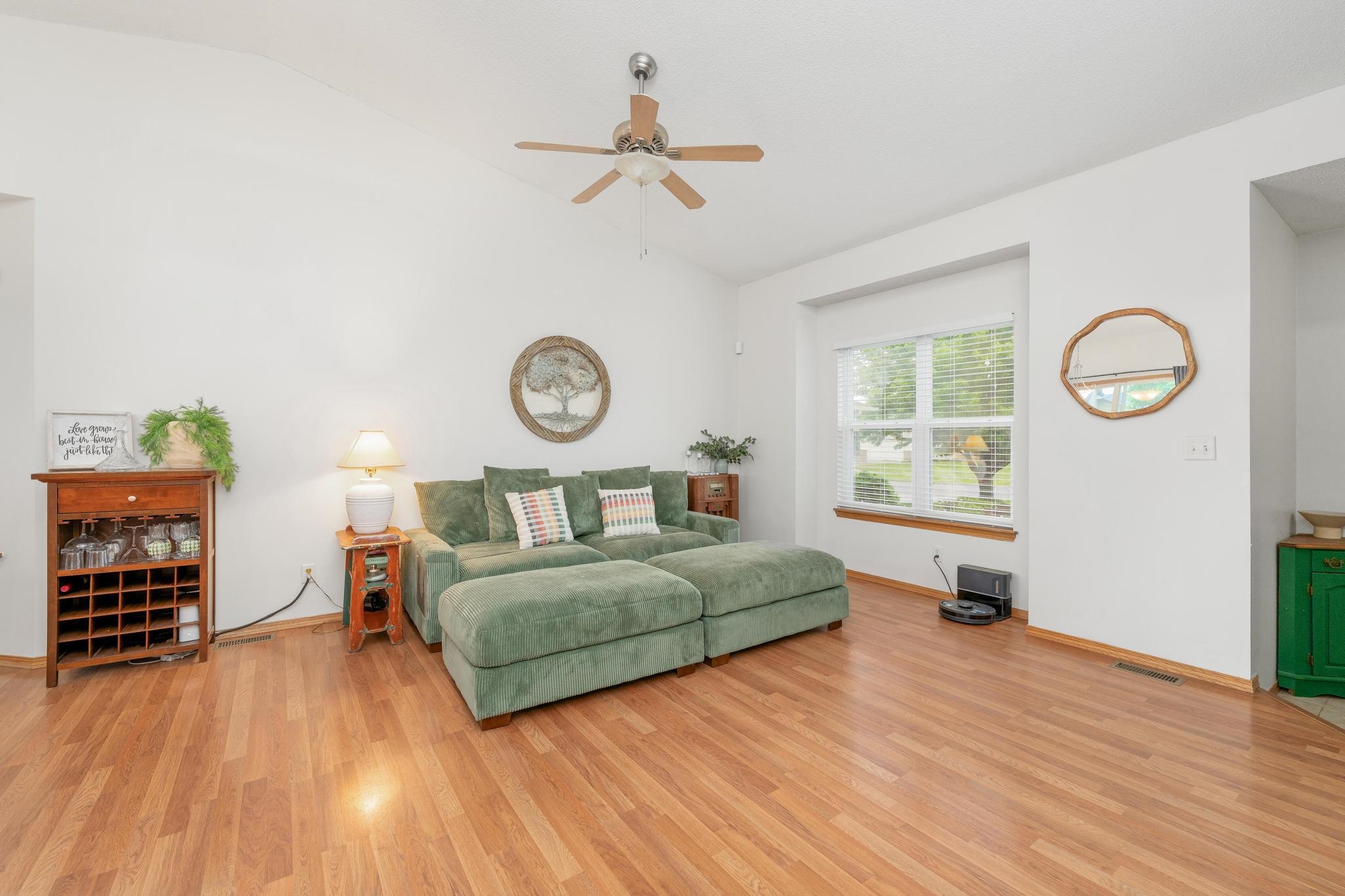 2617 E Old Spring Ct, Derby, Kansas image 5