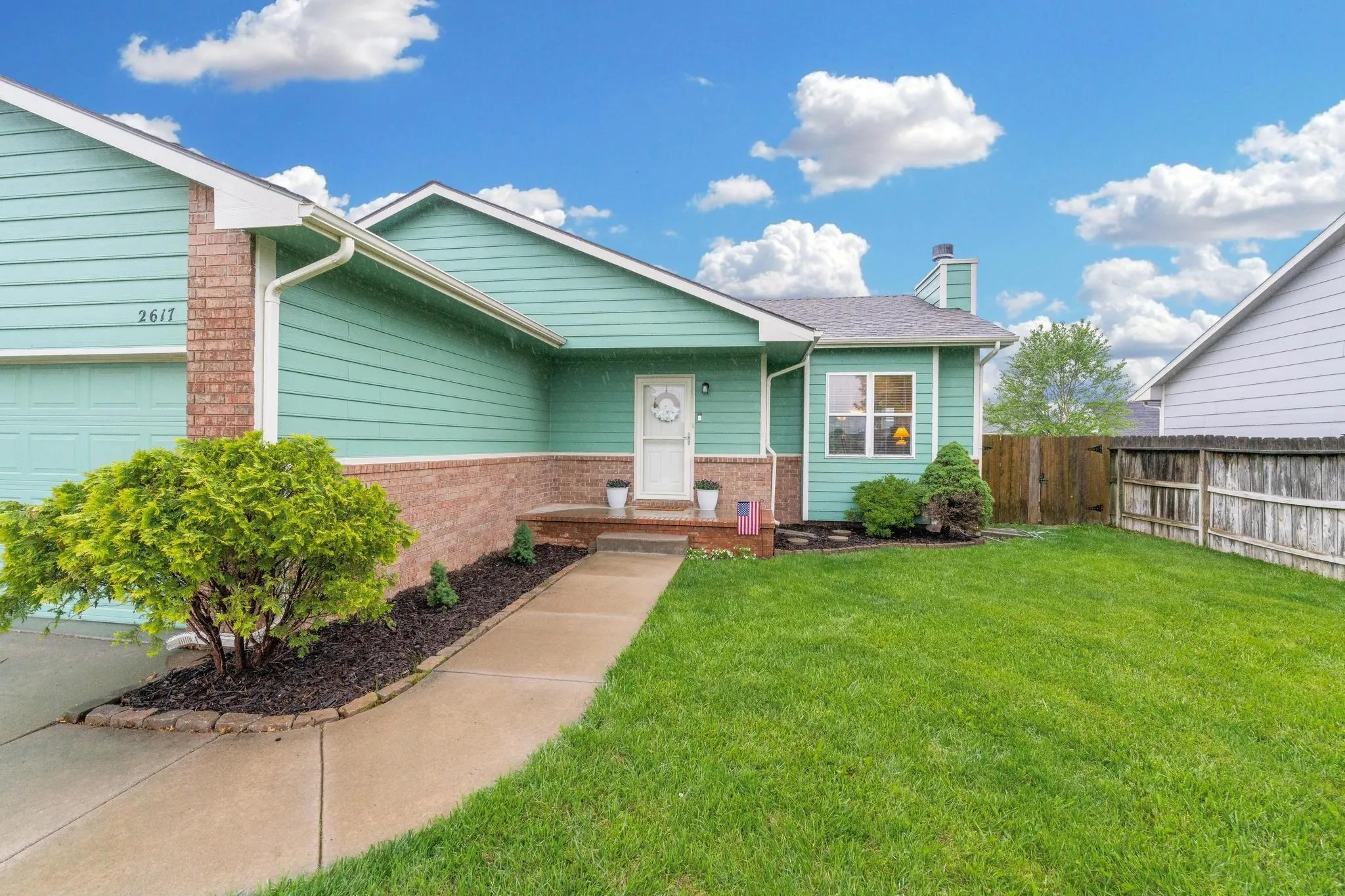 Derby, Kansas 67037, United States, 4 Bedrooms Bedrooms, ,3 BathroomsBathrooms,Residential,Pending,144383