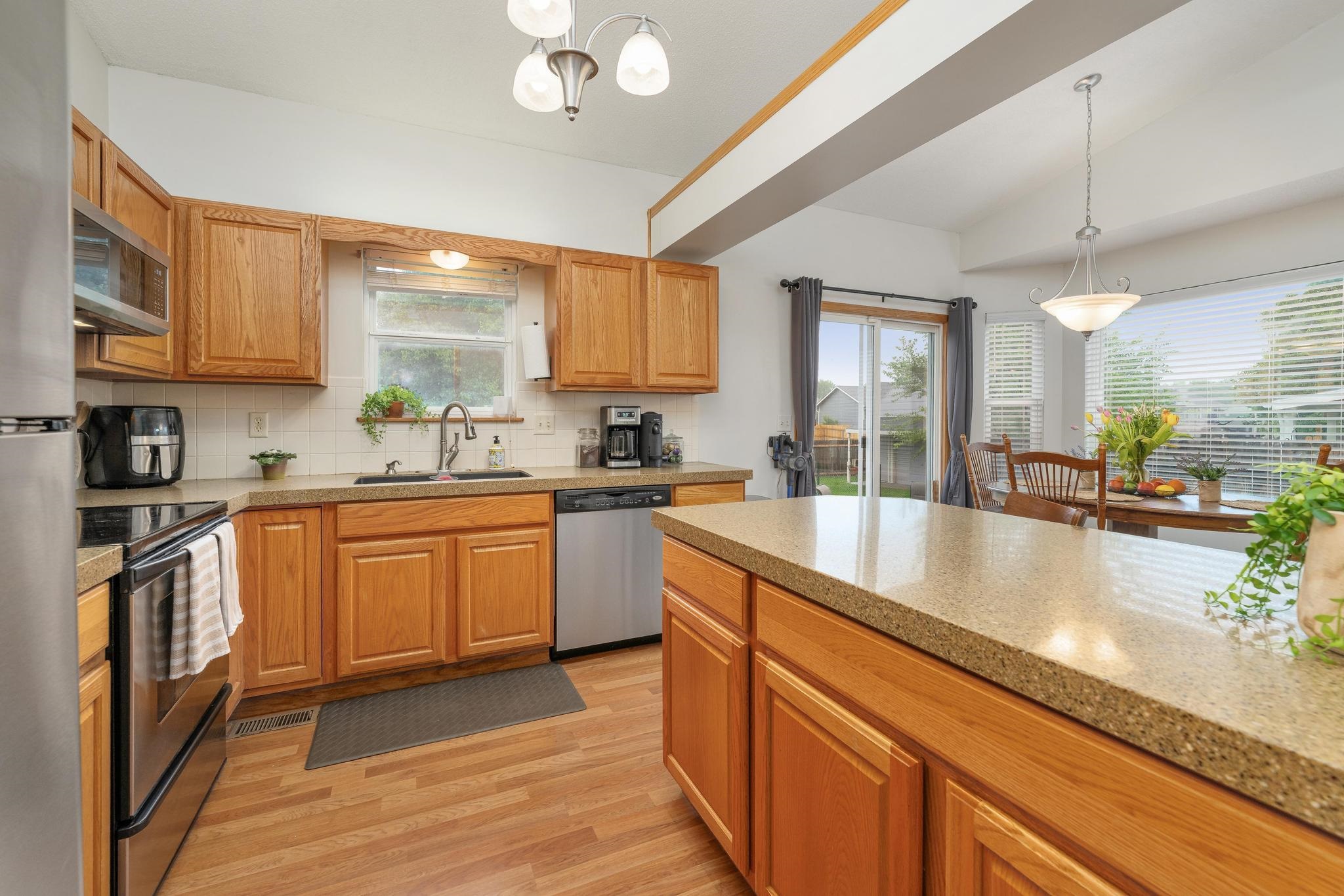 2617 E Old Spring Ct, Derby, Kansas image 14