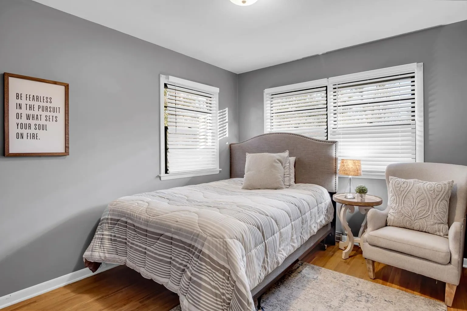 Newton, Kansas 67114, United States, 3 Bedrooms Bedrooms, ,2 BathroomsBathrooms,Residential,Pending,35327