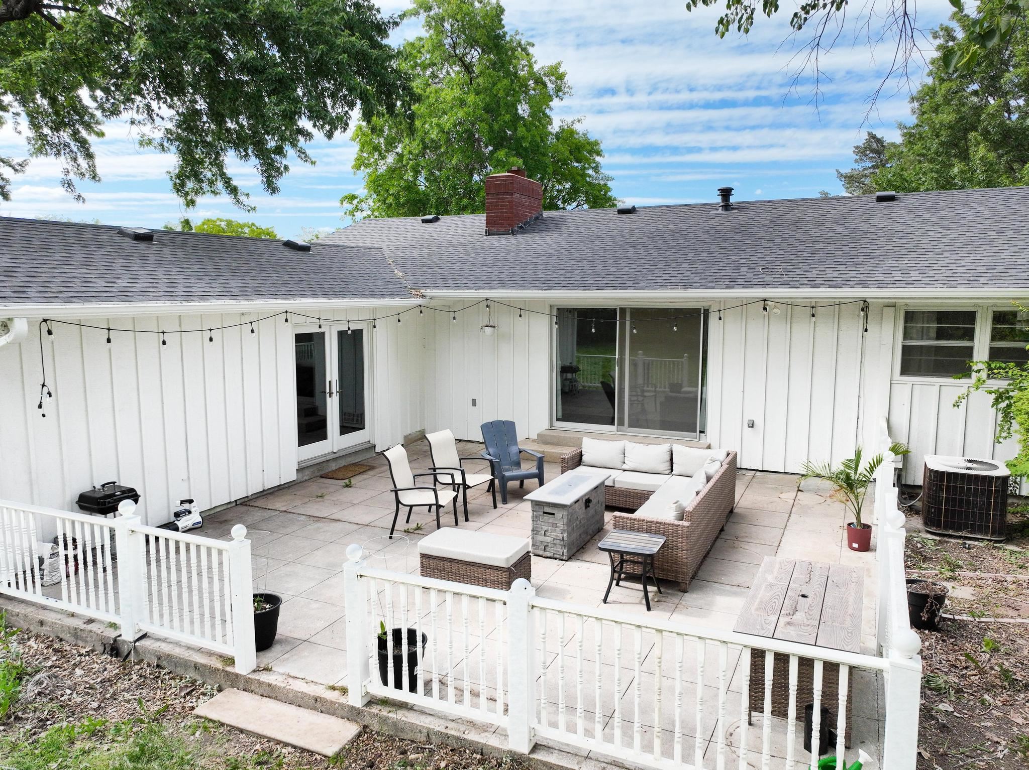 5 Indian Ln, Newton, Kansas image 19