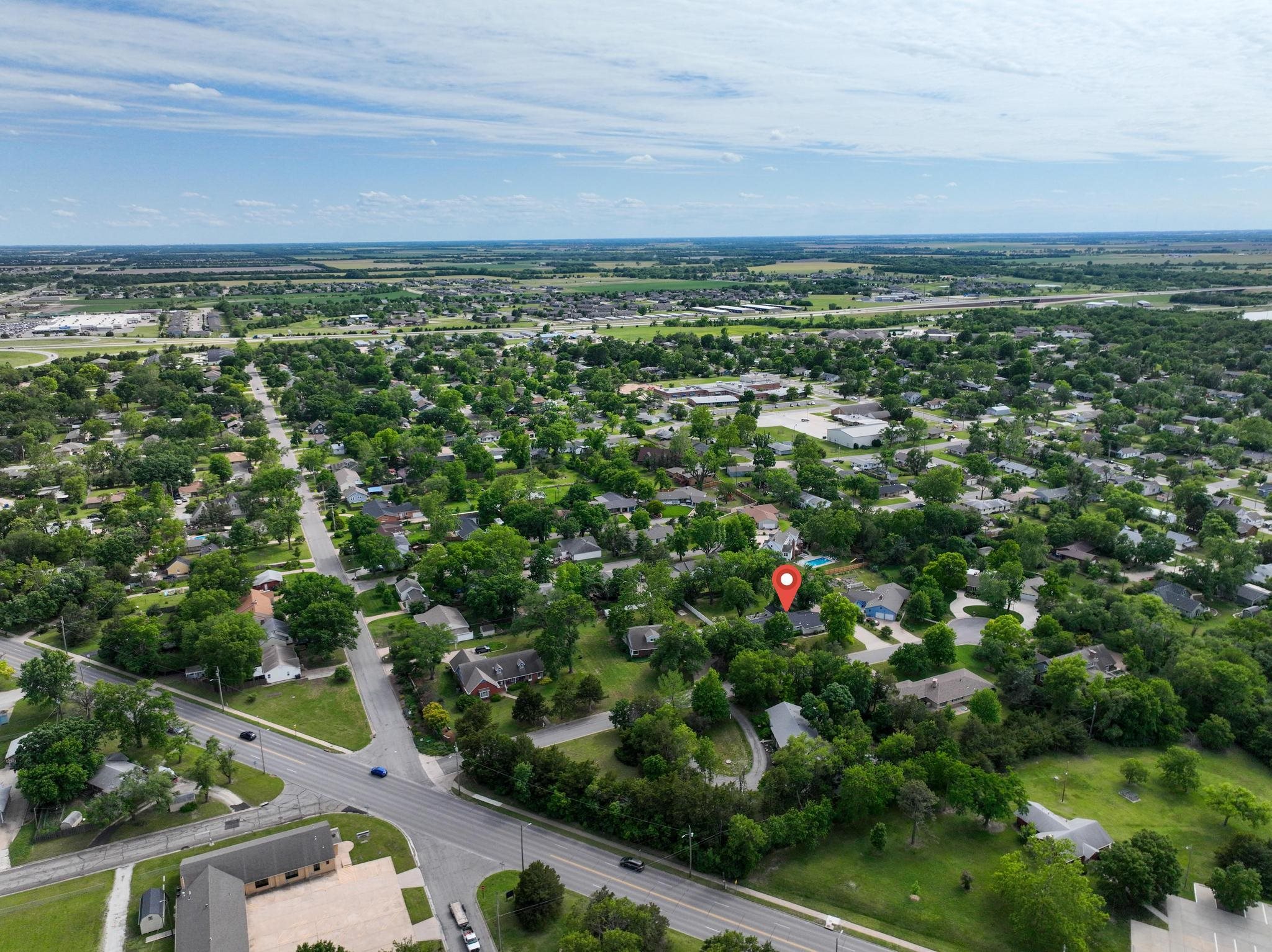 5 Indian Ln, Newton, Kansas image 27