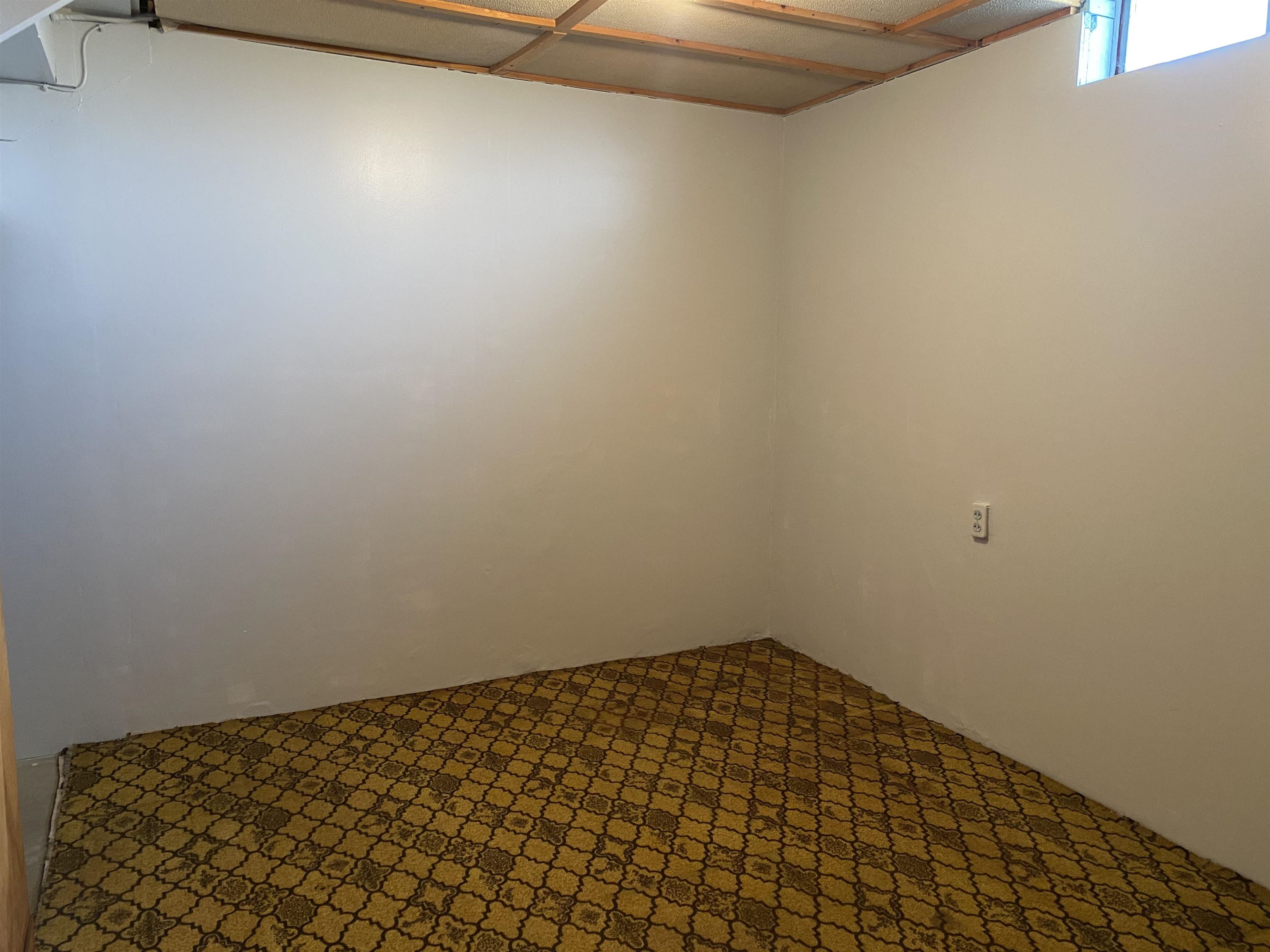 621 Laurel St, Minneapolis, Kansas image 20