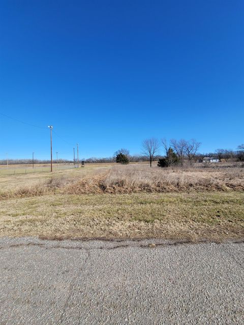 Vacant Land For Sale - 00000 Barker<br/> Marion County, Florence, KS 66851