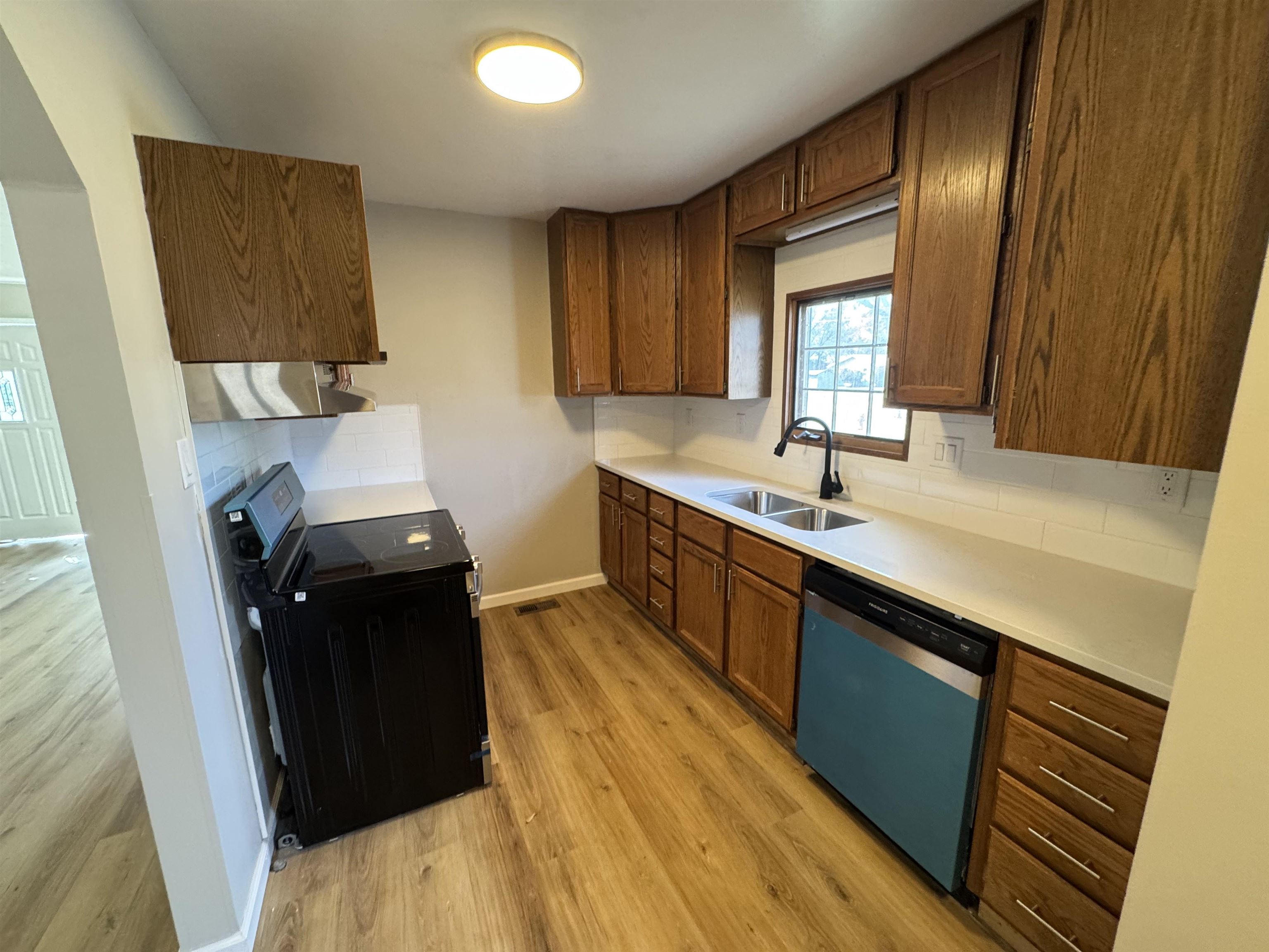 130 N Lincoln Ave, Sedgwick, Kansas image 5