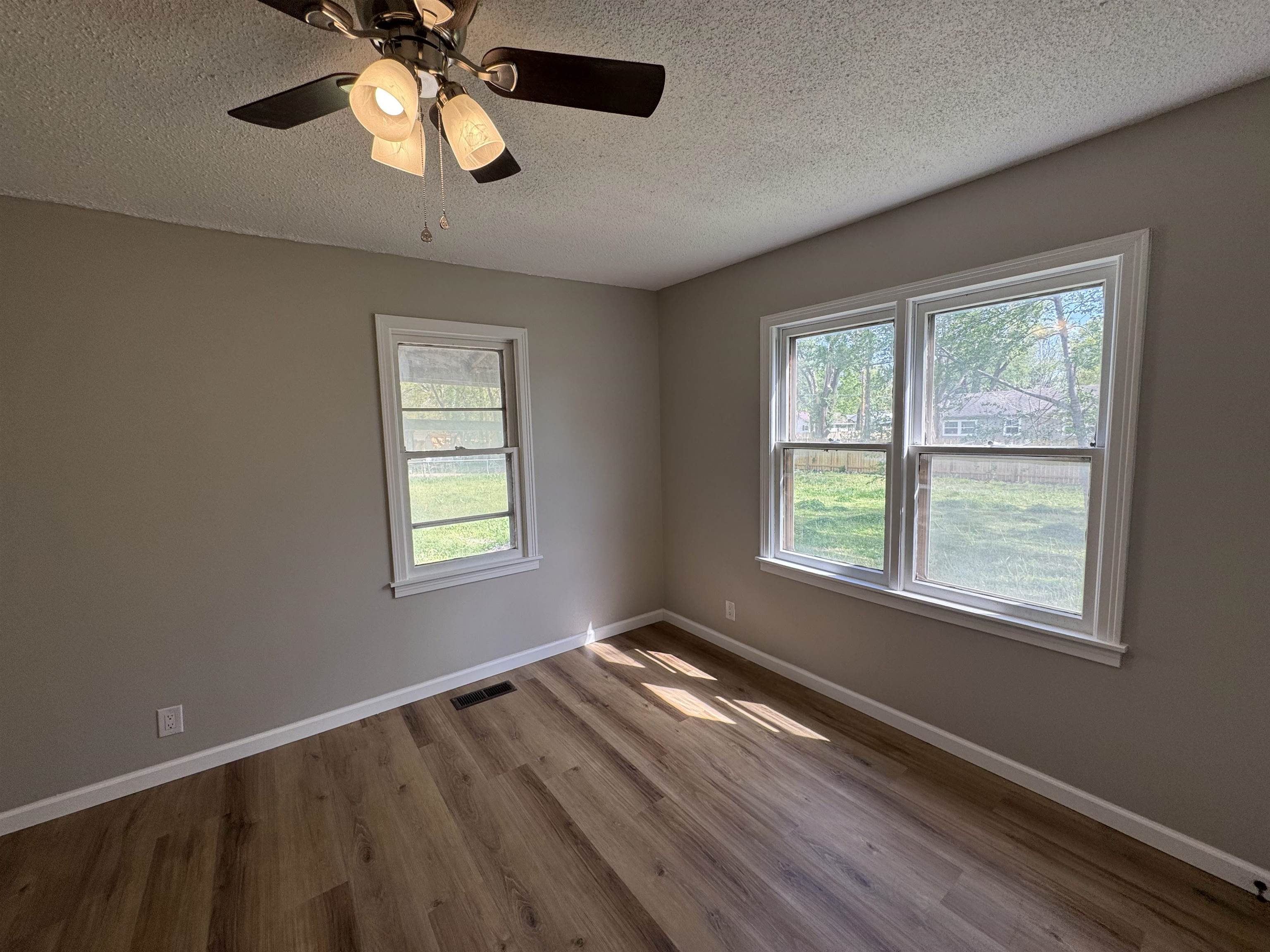 130 N Lincoln Ave, Sedgwick, Kansas image 15