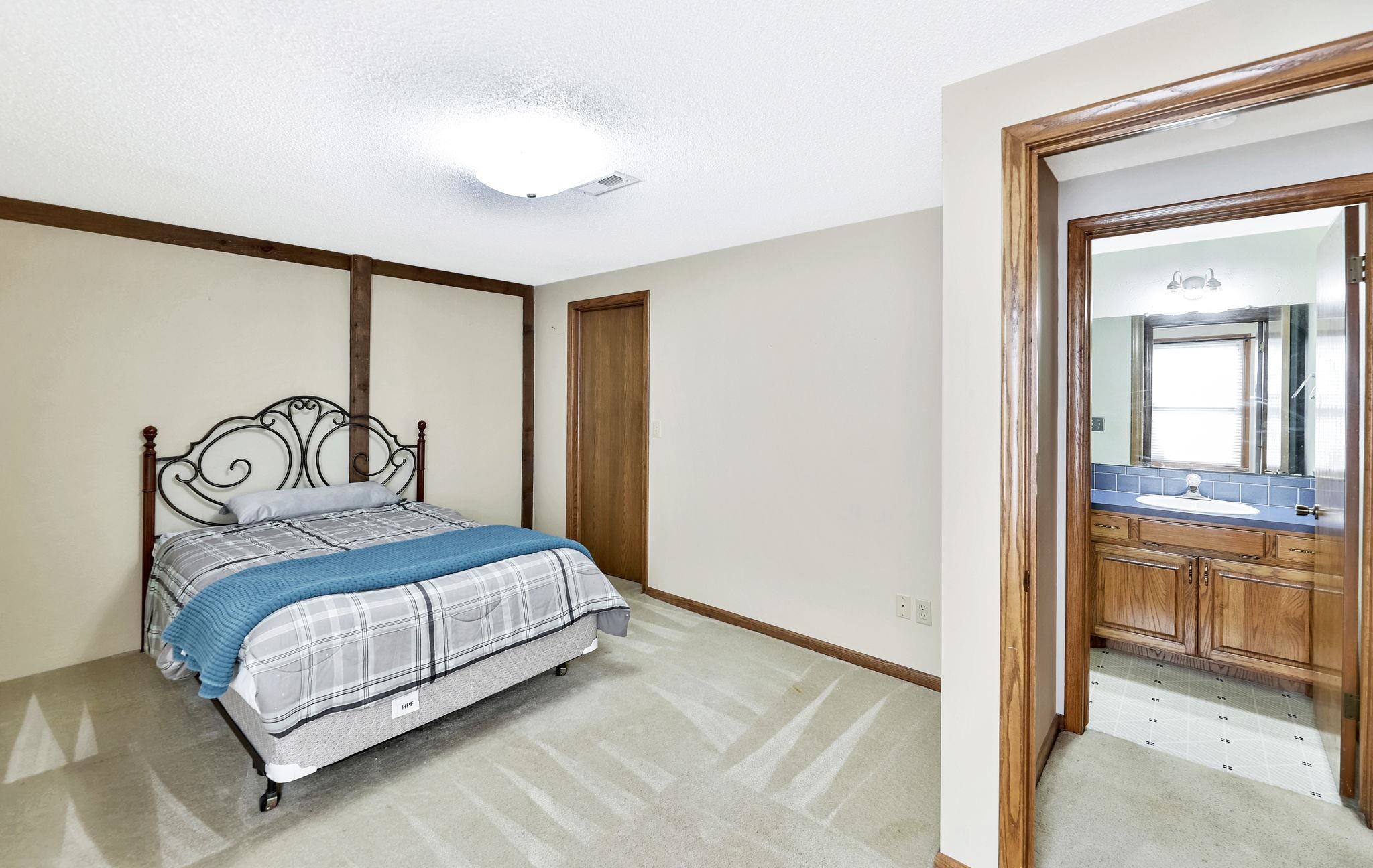 11307 W 1st St No St, Wichita, Kansas image 28