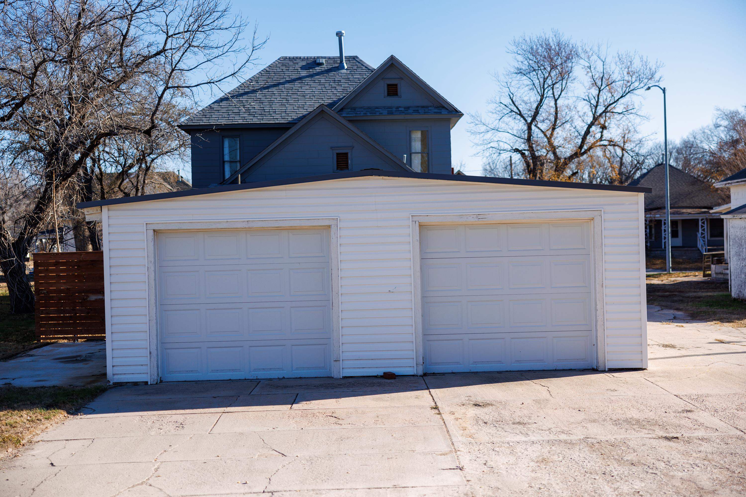 515 N Plum St, Hutchinson, Kansas image 33