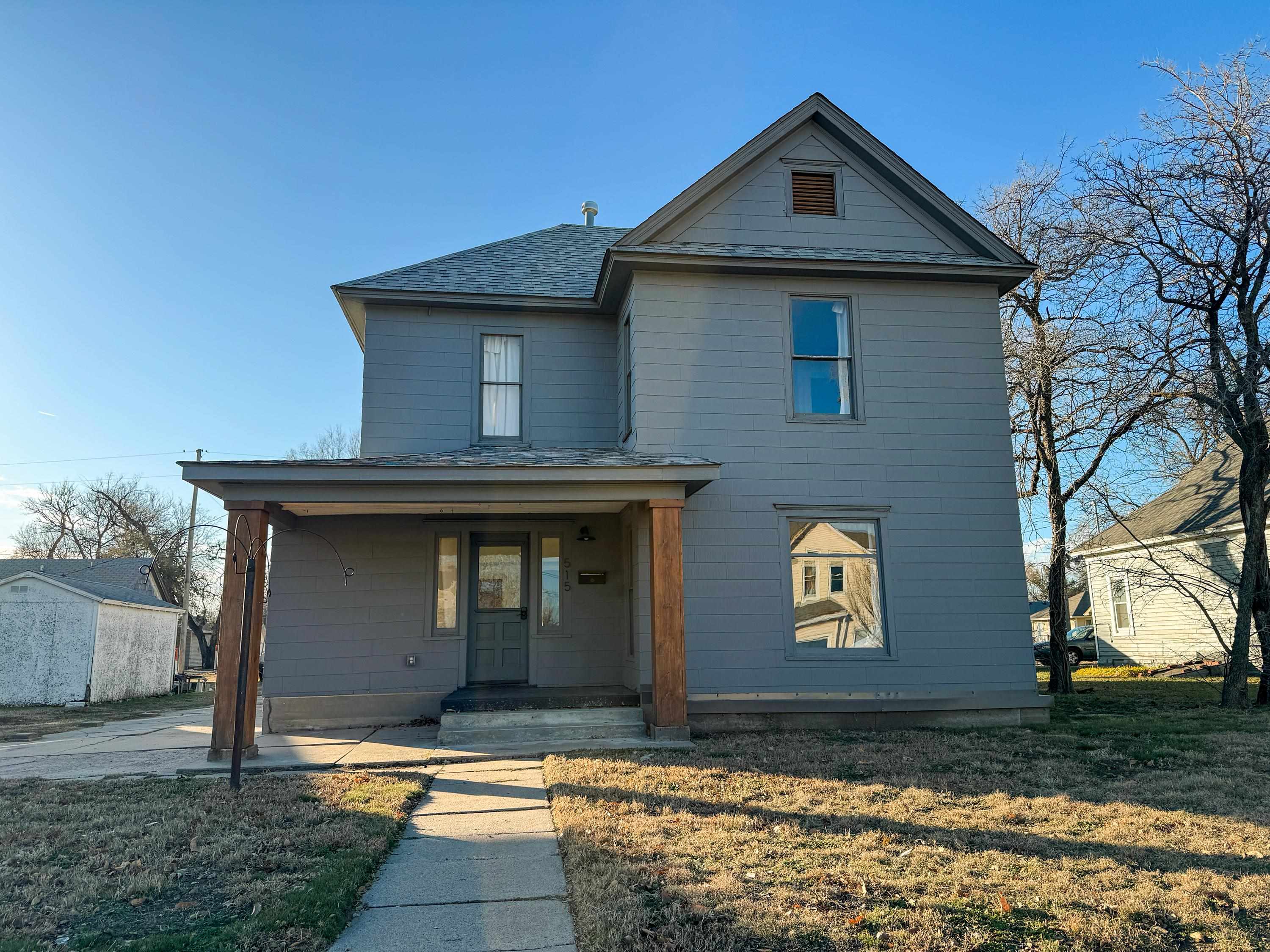 515 N Plum St, Hutchinson, Kansas image 1