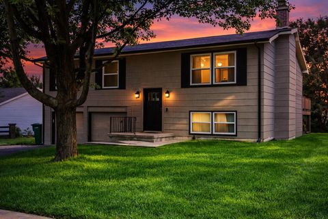 Homes For Sale - 219 Pioneer Pl<br/> Mulvane, KS 67110