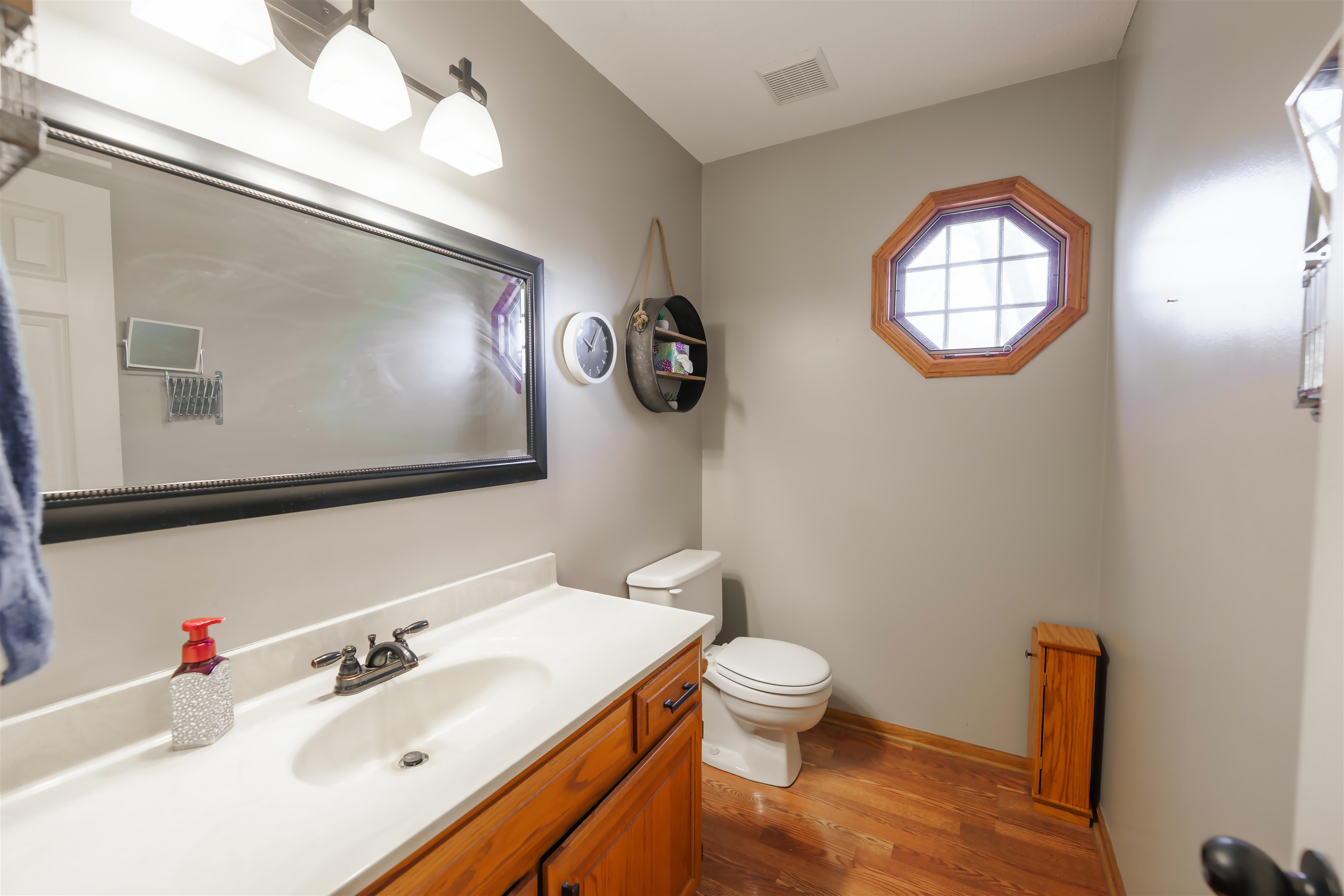 2119 Village Ln, Salina, Kansas image 13
