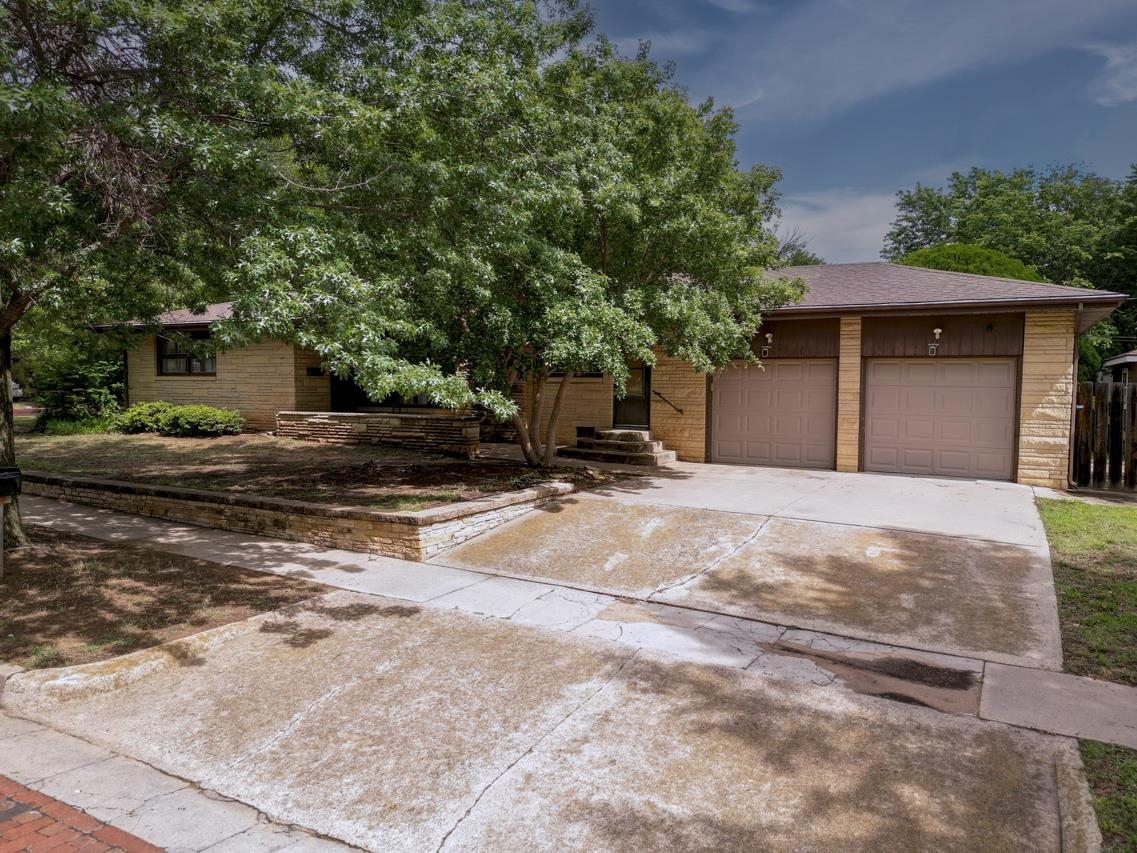 424 W Birch Ave, Arkansas City, Iowa image 3