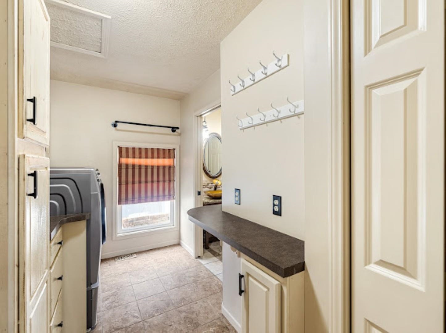 109 N Eastmoor Dr, Salina, Kansas image 12