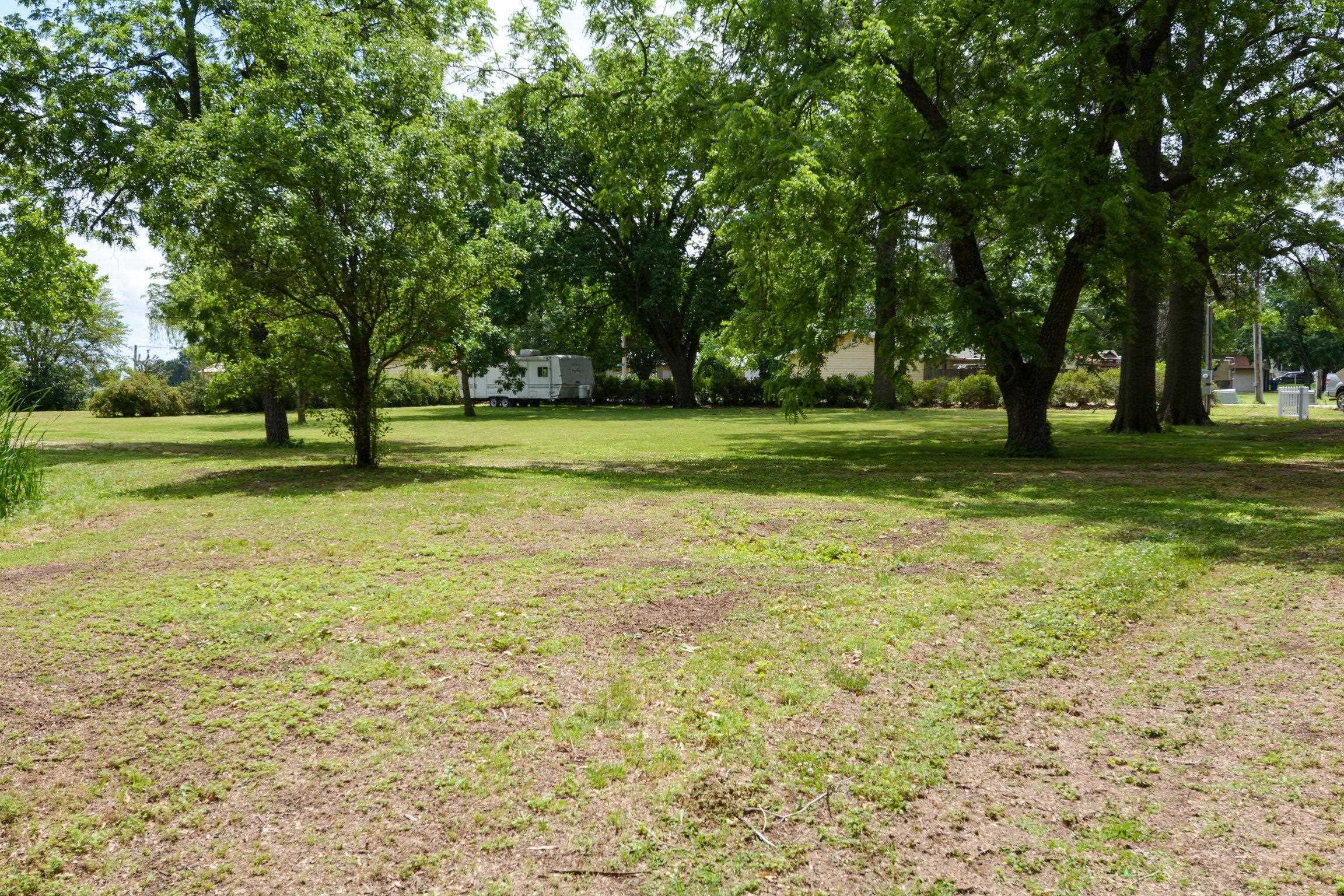400 N Dean St, Mount Hope, Kansas image 31