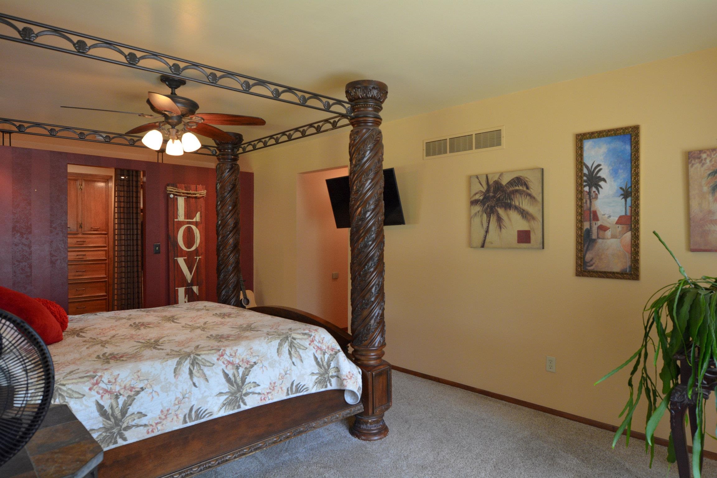 400 N Dean St, Mount Hope, Kansas image 13