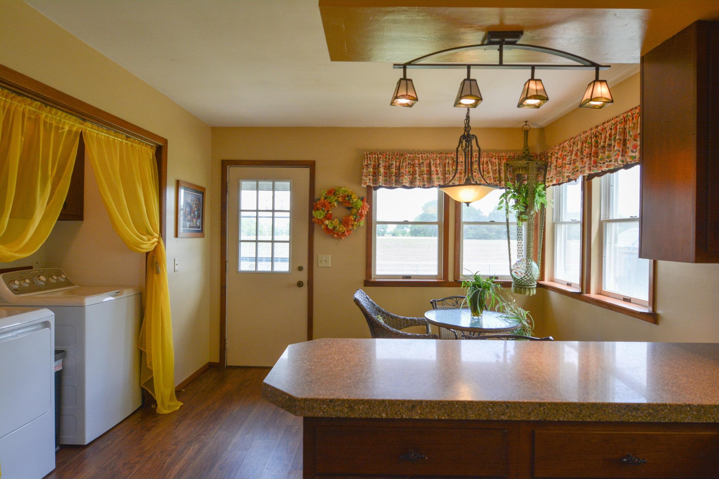 400 N Dean St, Mount Hope, Kansas image 11
