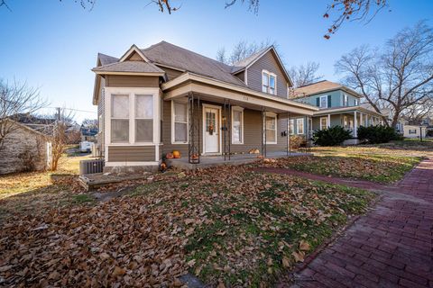 Multifamily For Sale - 518 W 6th St<br/> Cloud County, Concordia, KS 66901