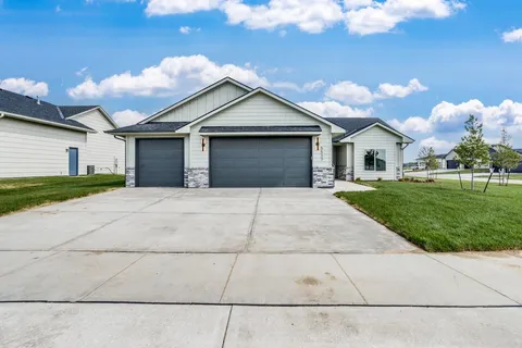 5527 N St. Paul St, Wichita, KS 67204 - MLS#: 651465