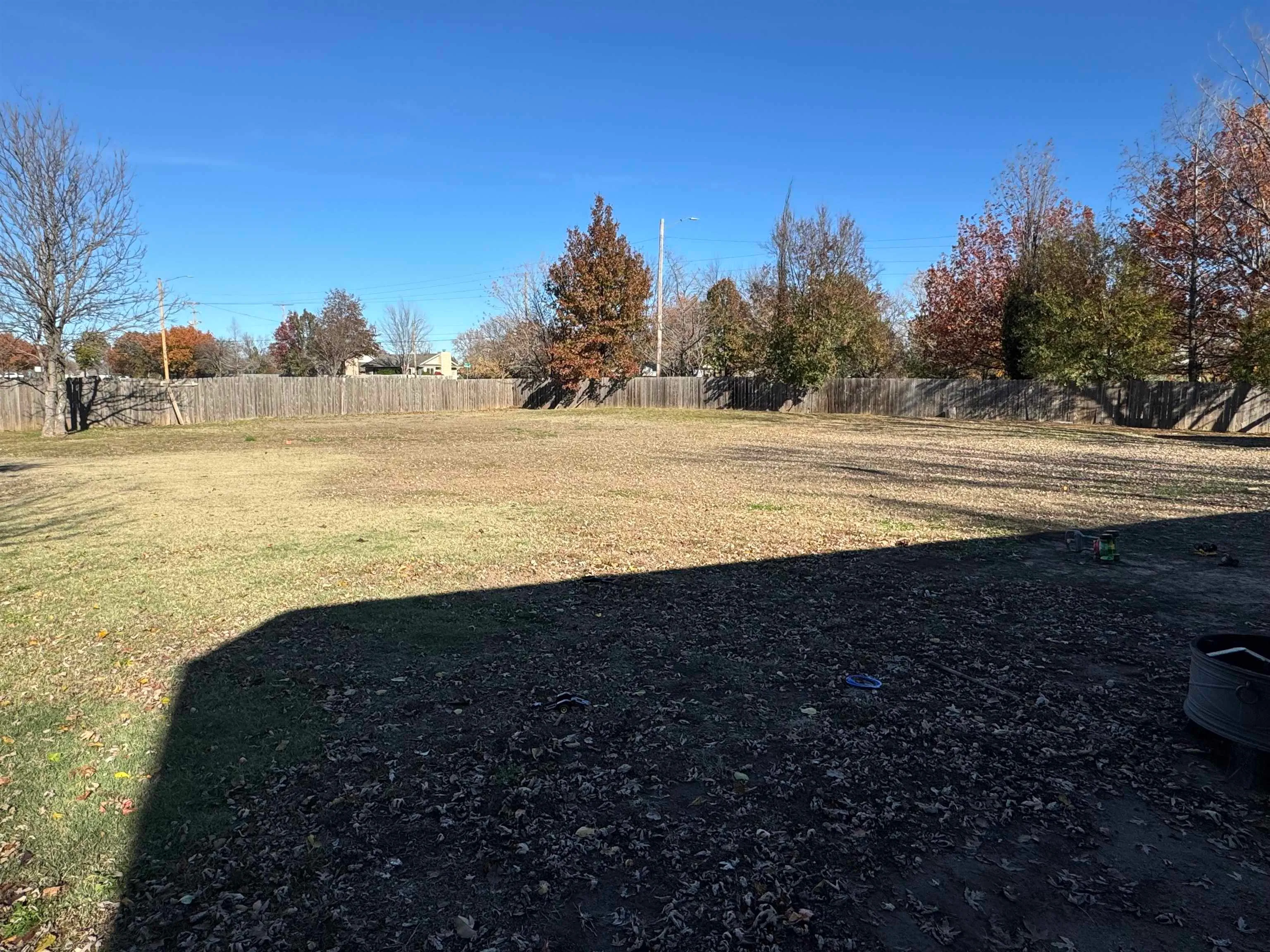 Wichita, Kansas 67235, United States, 3 Bedrooms Bedrooms, ,2 BathroomsBathrooms,Residential,Pending,29734