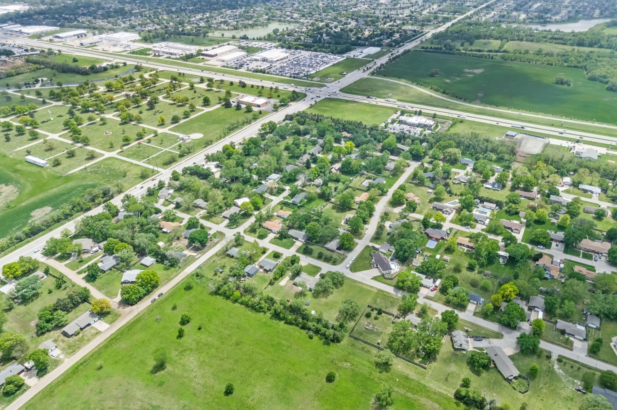 12220 W Lynndale St, Wichita, Kansas image 26