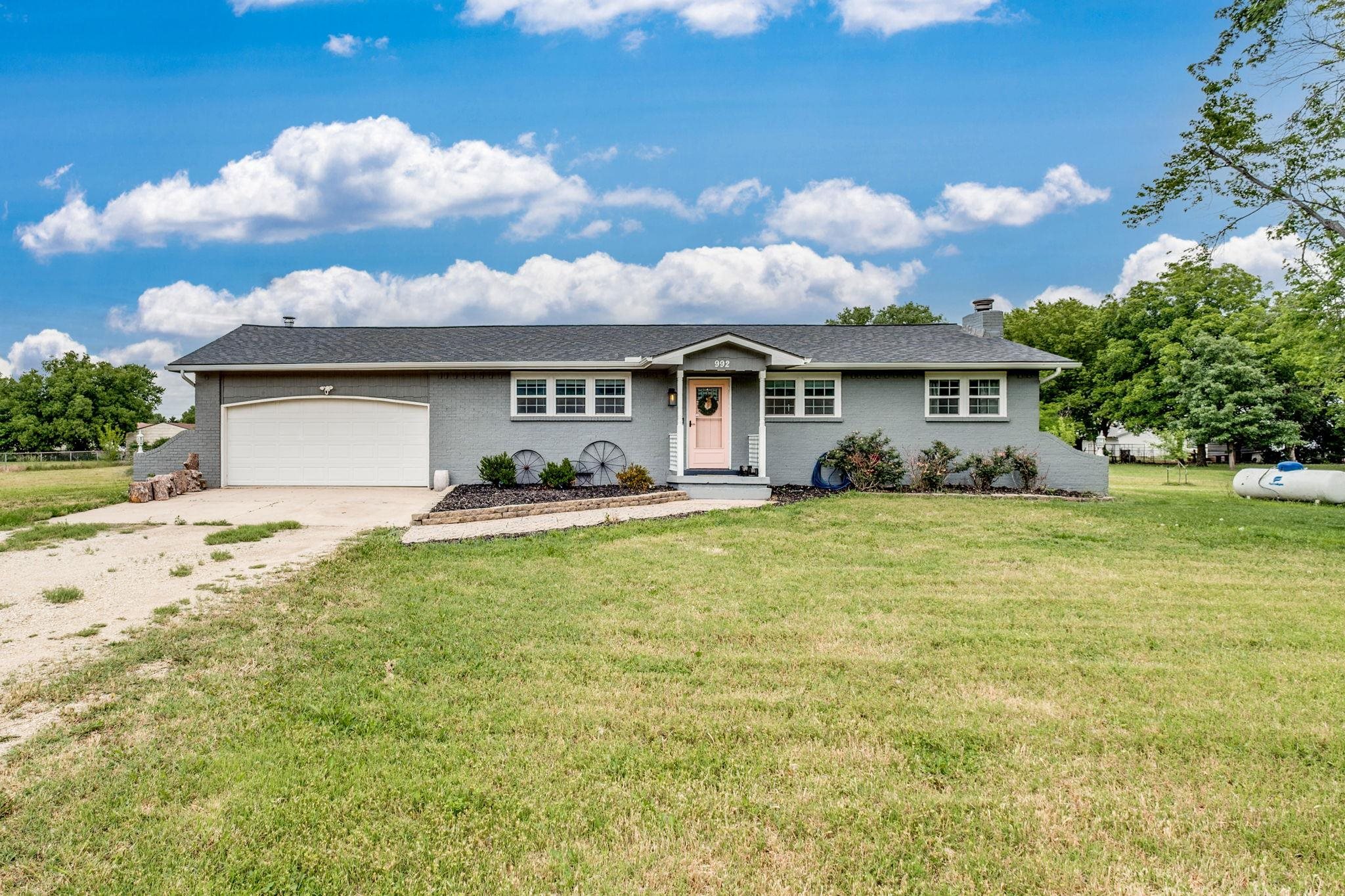992 E 121st Ave N Ave, Belle Plaine, Kansas image 2