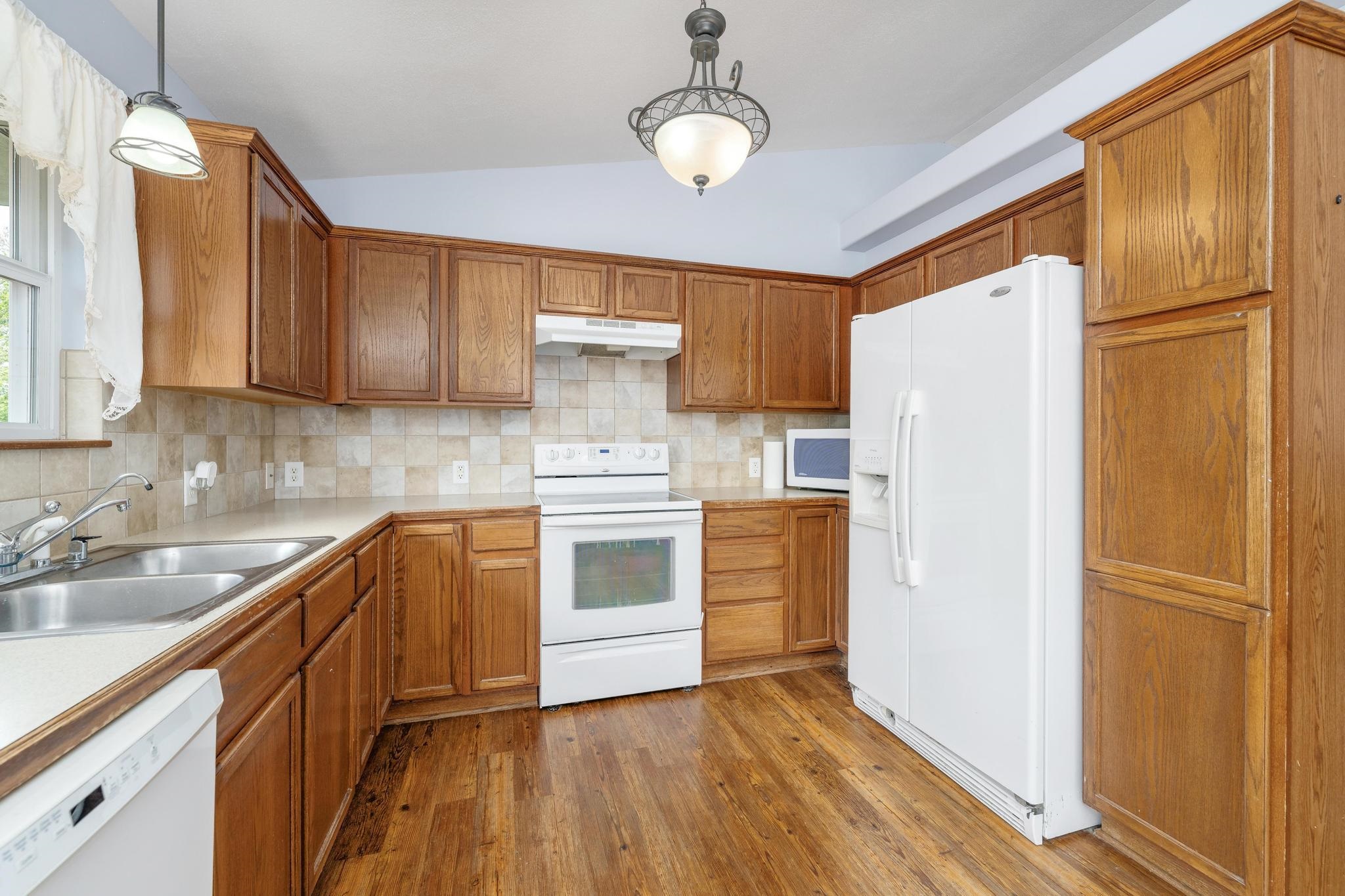 1310 E Mona St, Wichita, Kansas image 11