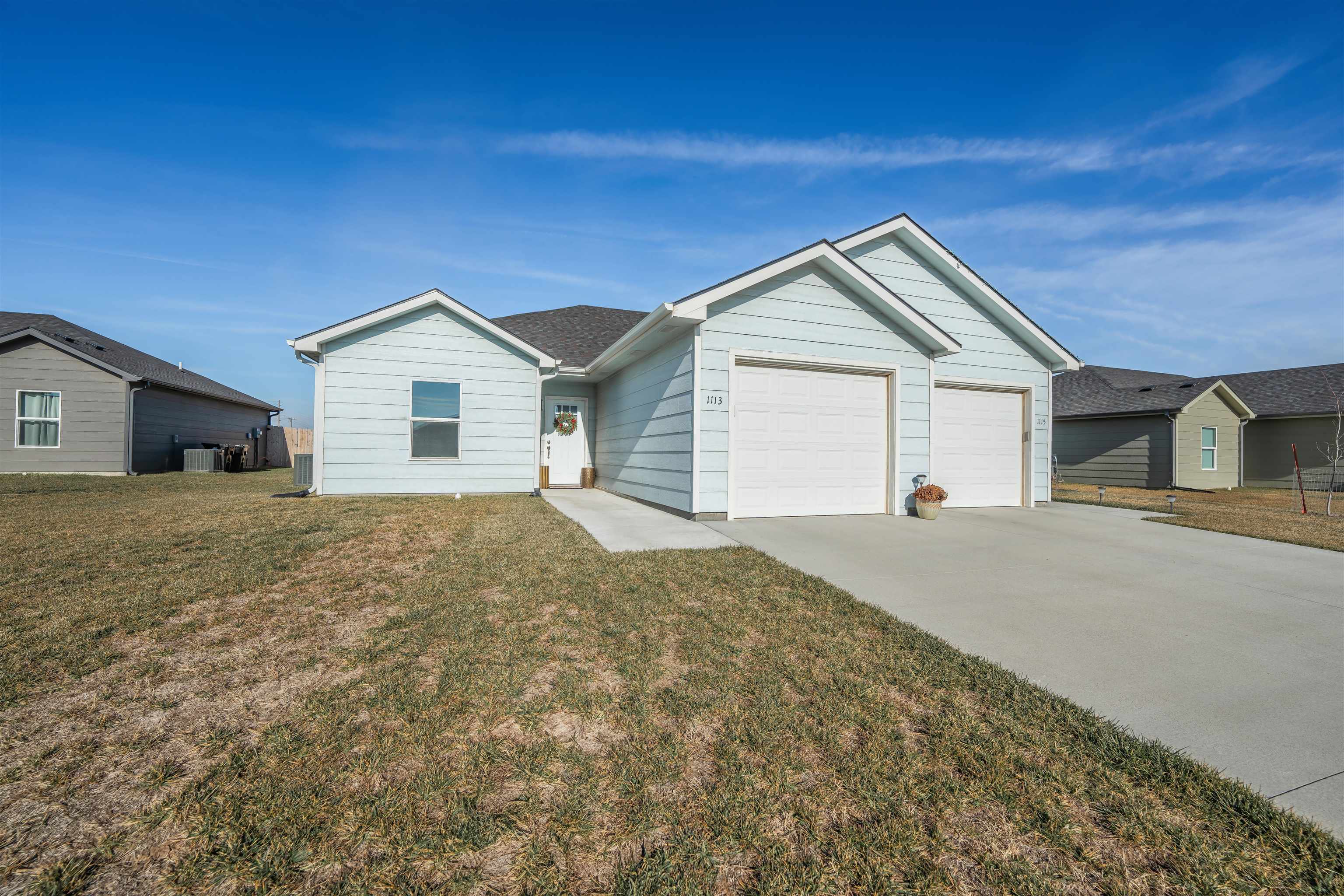 1113 Harbor Dr, Salina, Kansas image 1