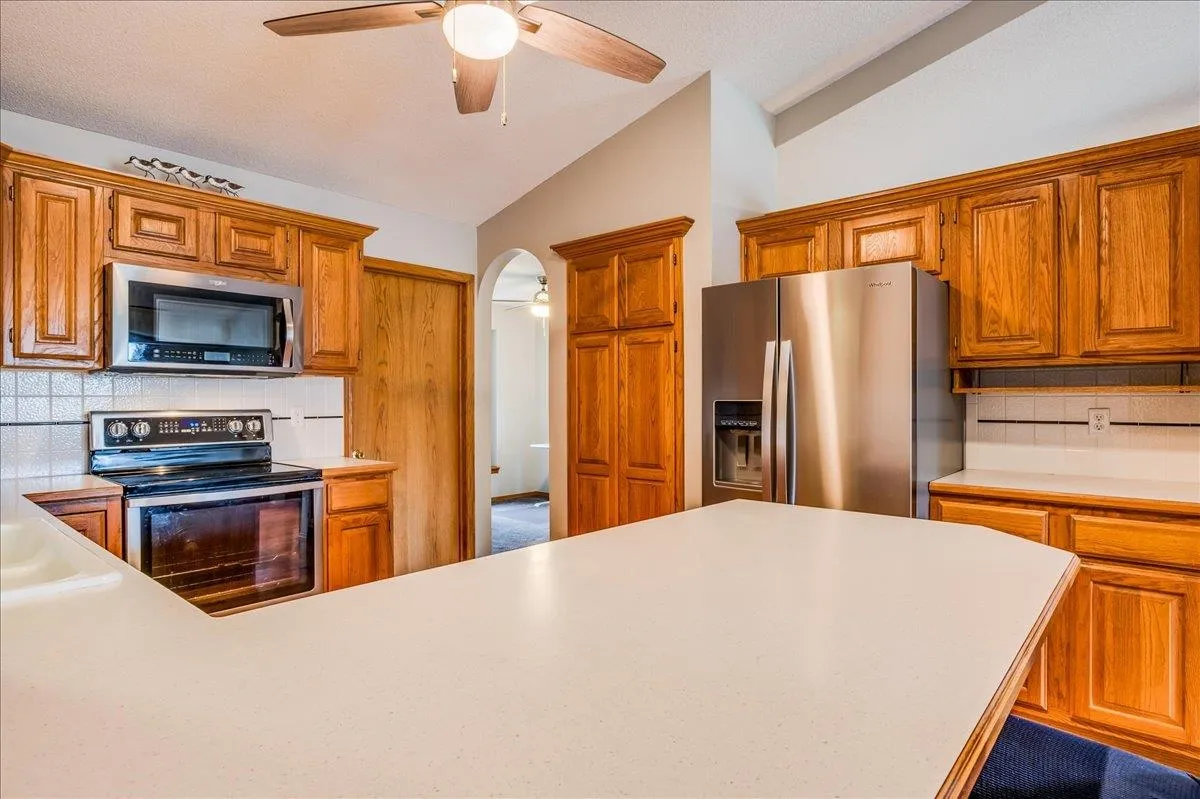 Derby, Kansas 67037, United States, 3 Bedrooms Bedrooms, ,2 BathroomsBathrooms,Residential,Pending,100784