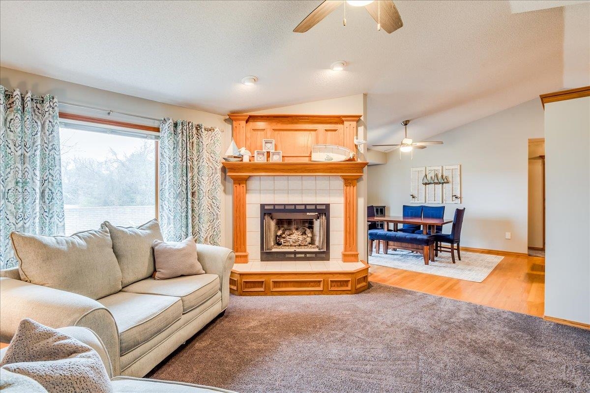 1420 N Broadmoor St, Derby, Kansas image 8