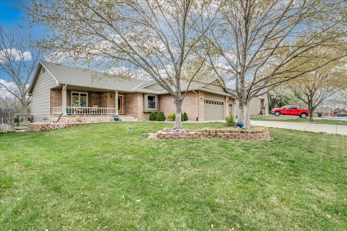 1420 N Broadmoor St, Derby, Kansas image 3