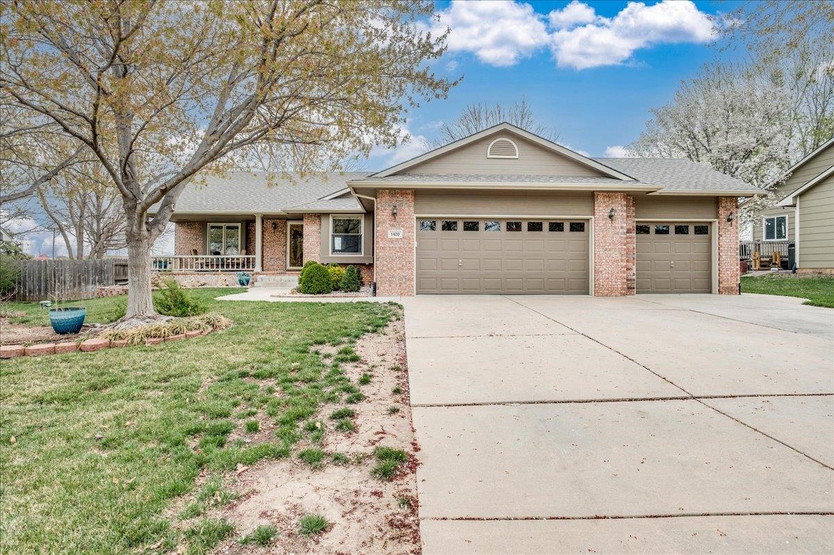 1420 N Broadmoor St, Derby, Kansas image 2