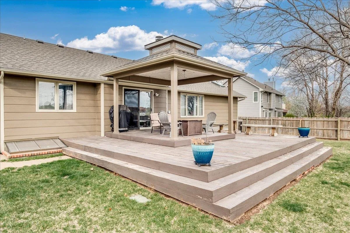 Derby, Kansas 67037, United States, 3 Bedrooms Bedrooms, ,2 BathroomsBathrooms,Residential,Pending,100784