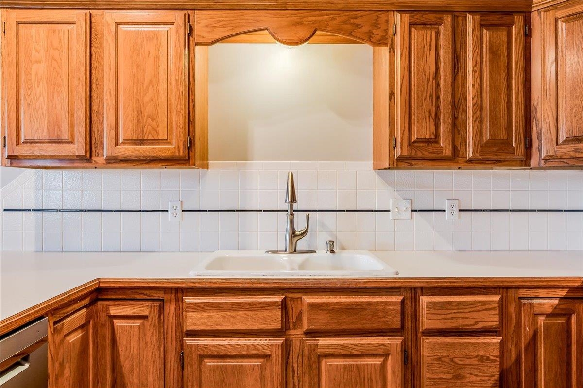 1420 N Broadmoor St, Derby, Kansas image 15