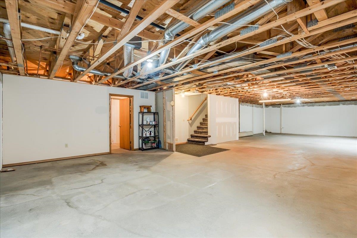 1420 N Broadmoor St, Derby, Kansas image 27