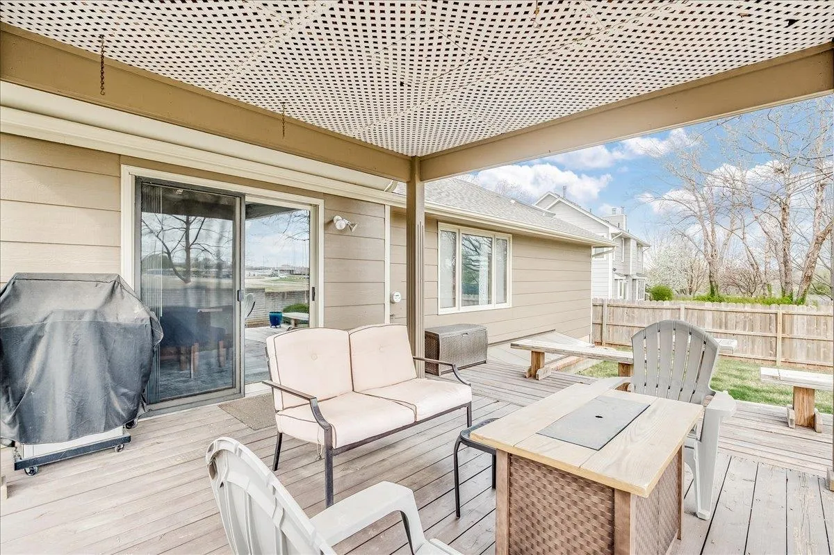 Derby, Kansas 67037, United States, 3 Bedrooms Bedrooms, ,2 BathroomsBathrooms,Residential,Pending,100784