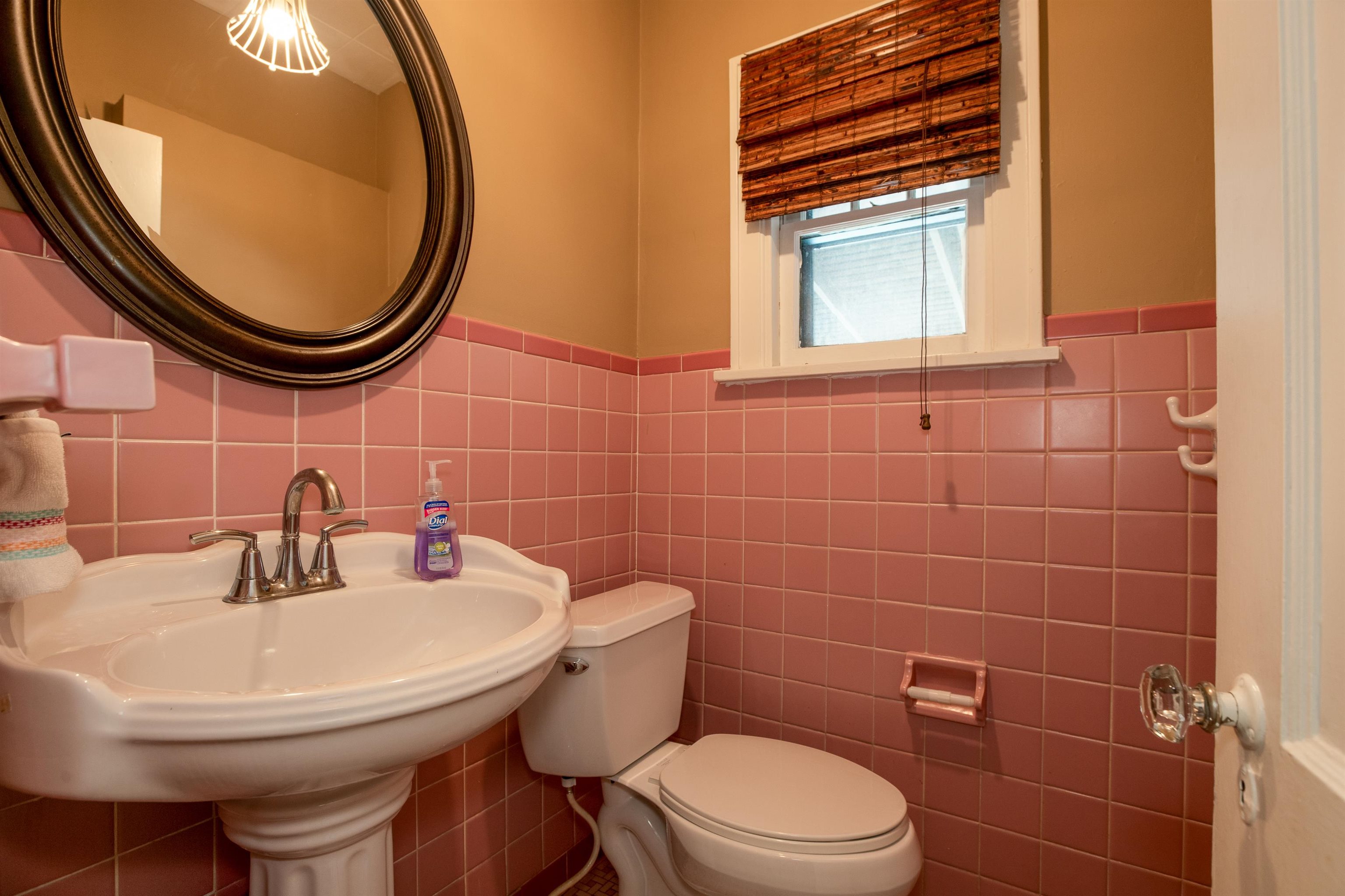 1536 W 13th St N St, Wichita, Kansas image 7