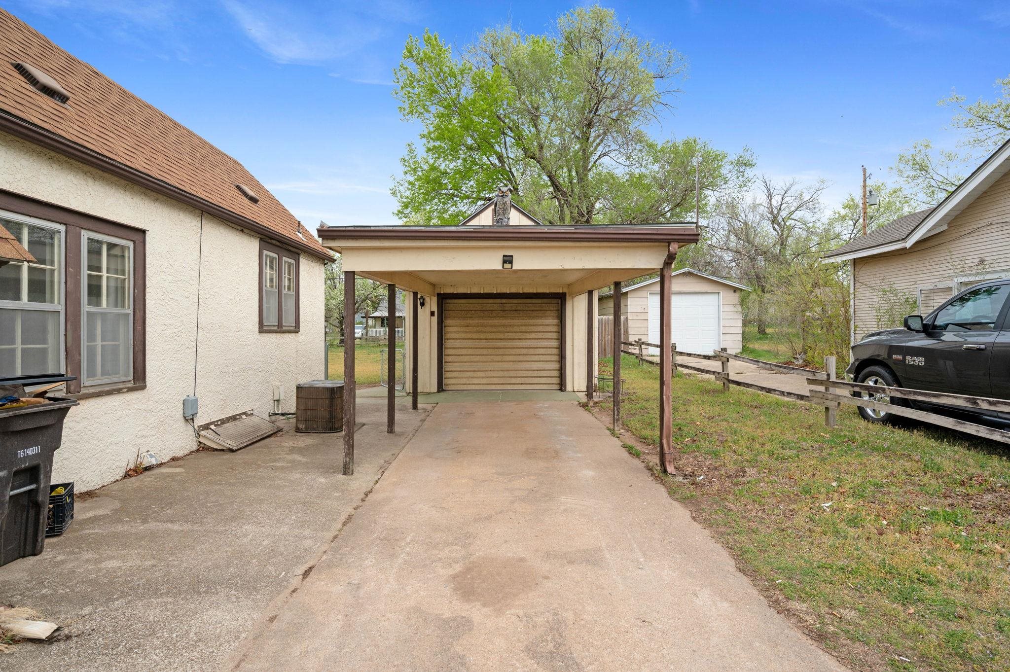 1416 W Kansas Ave, Arkansas City, Kansas image 22