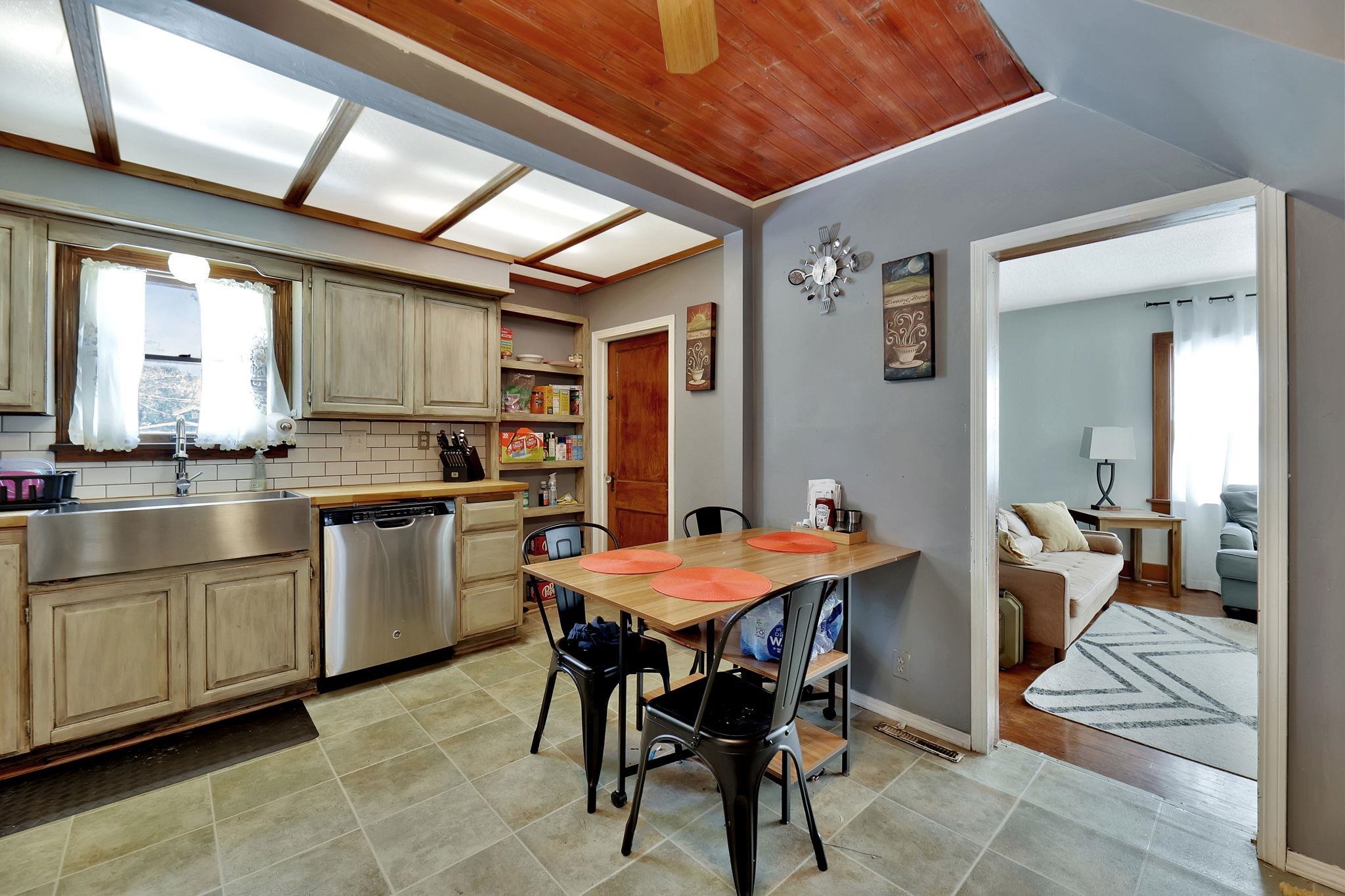 124 N Saint Clair Ave, Wichita, Kansas image 14